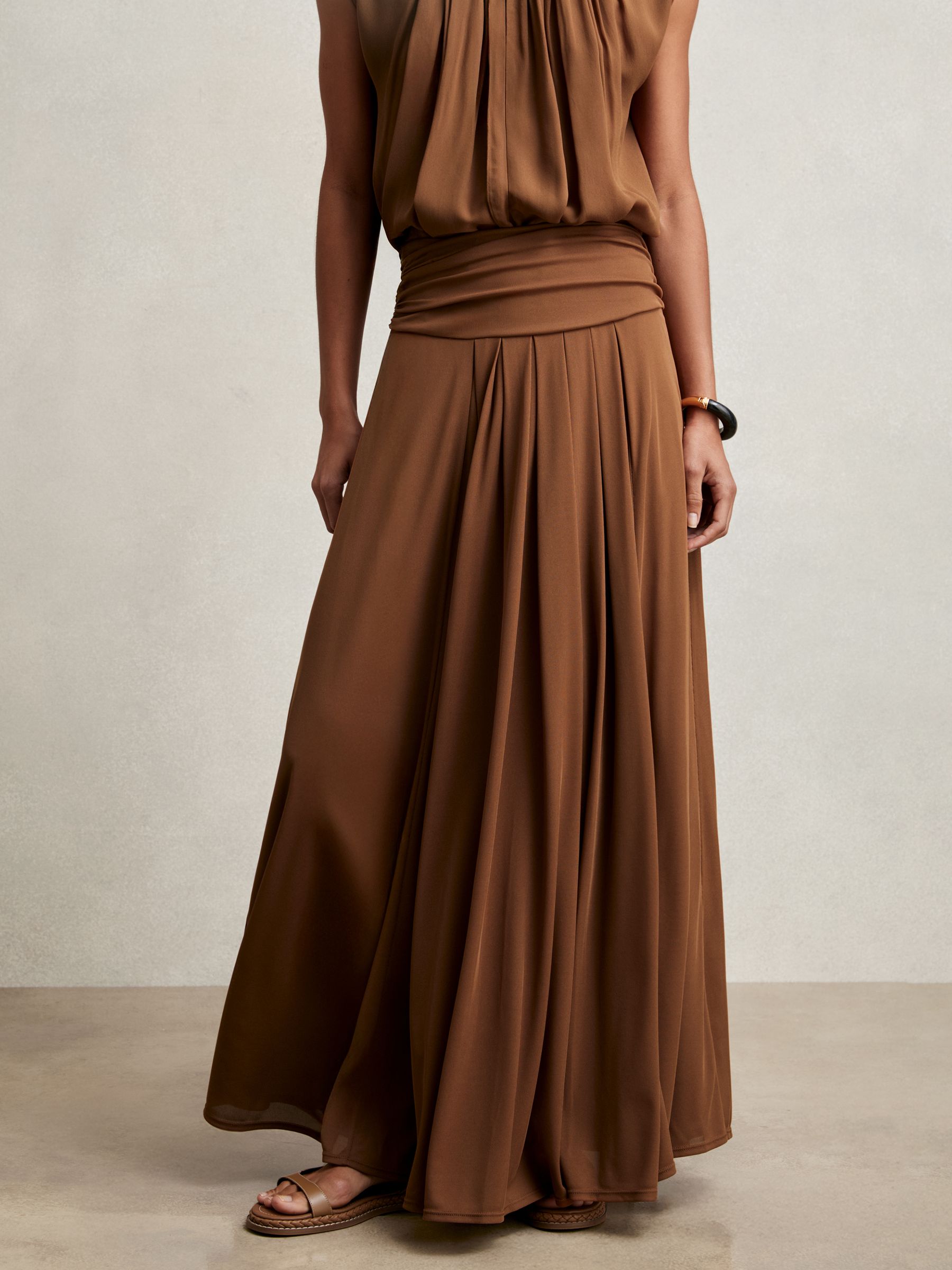 Jersey Ruched-Waist Maxi Skirt in Tan Brown - Image 3 of 6