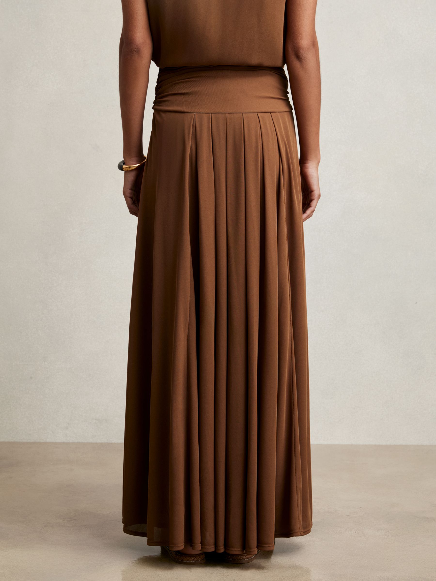 Jersey Ruched-Waist Maxi Skirt in Tan Brown - Image 5 of 6
