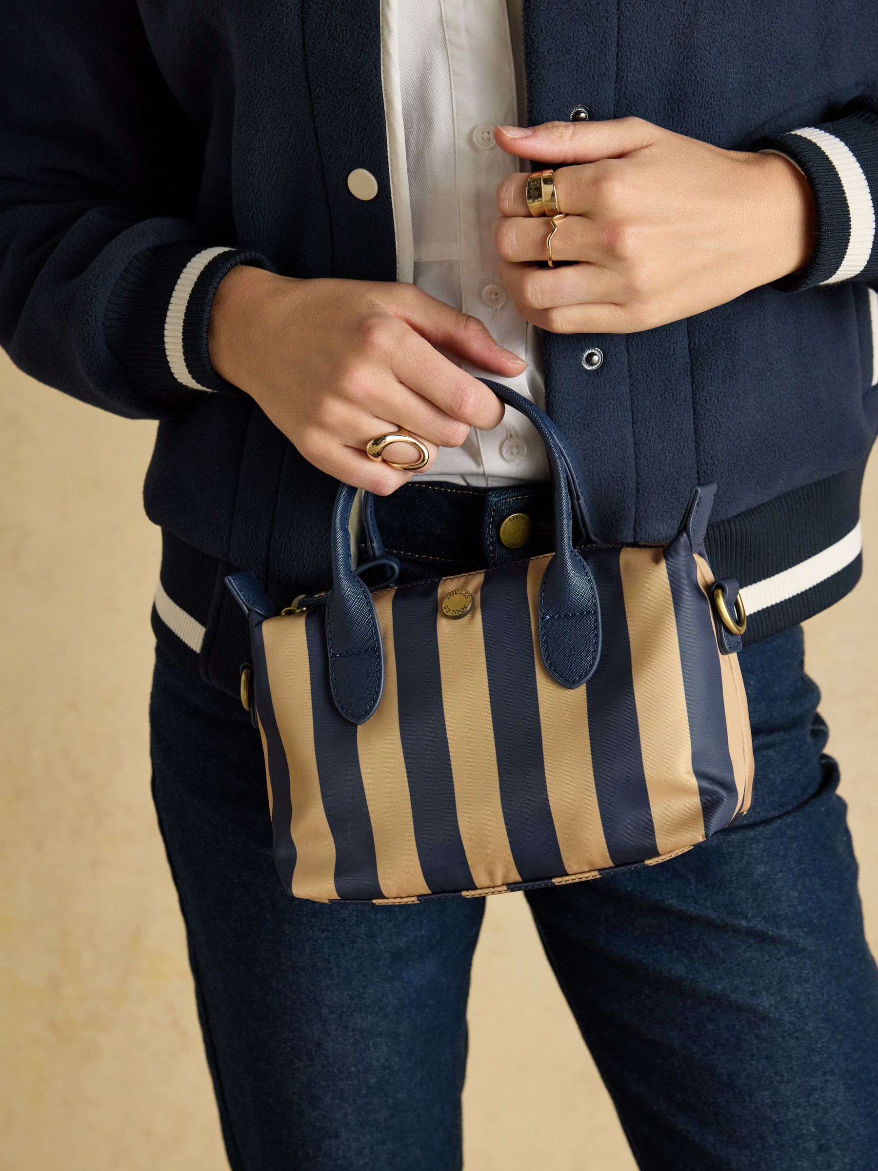 Edie Brown/Navy Crossbody Bag - Image 4 of 7