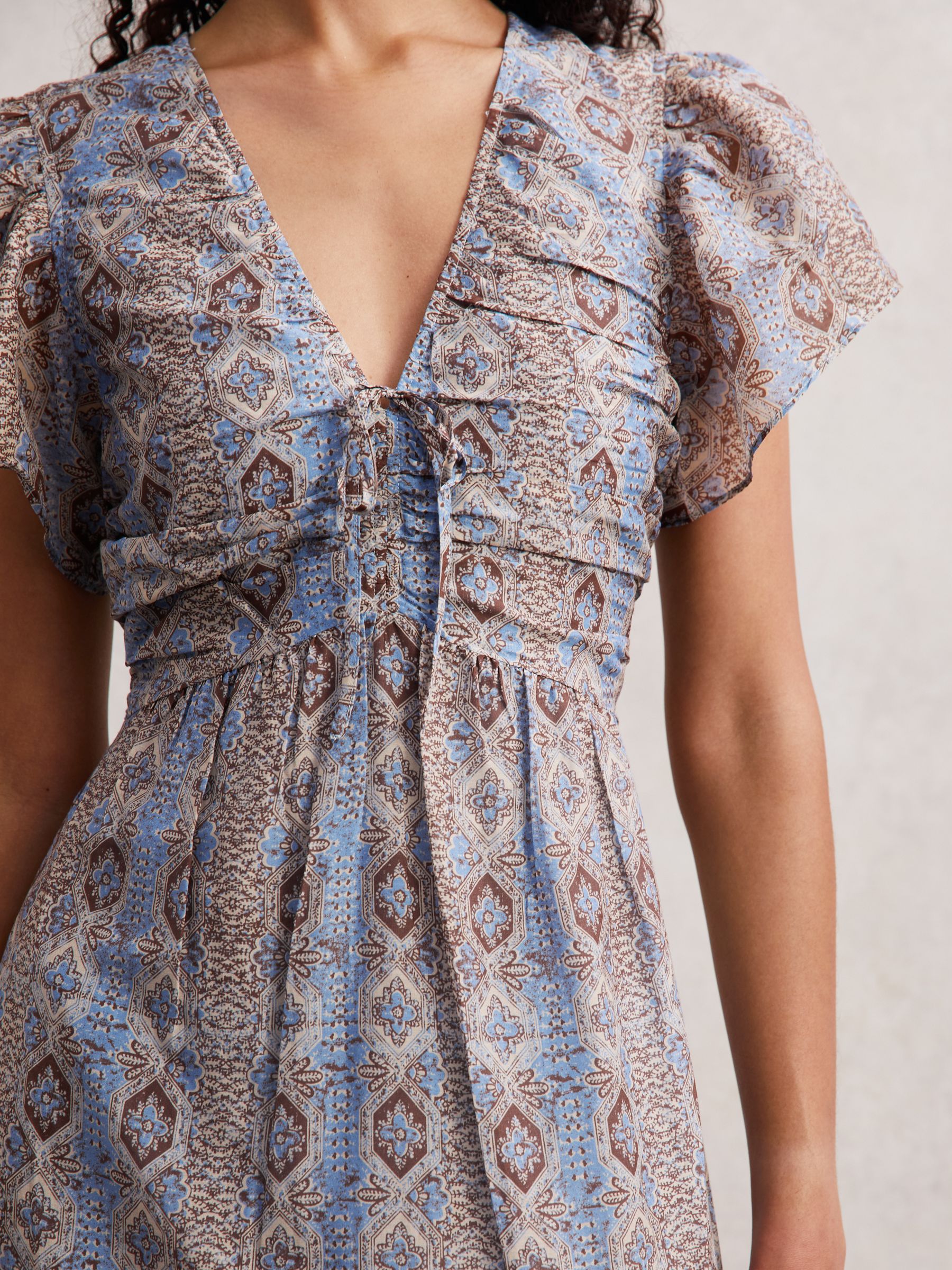 Paige Kinga Dress in Navy Print - Image 3 of 5