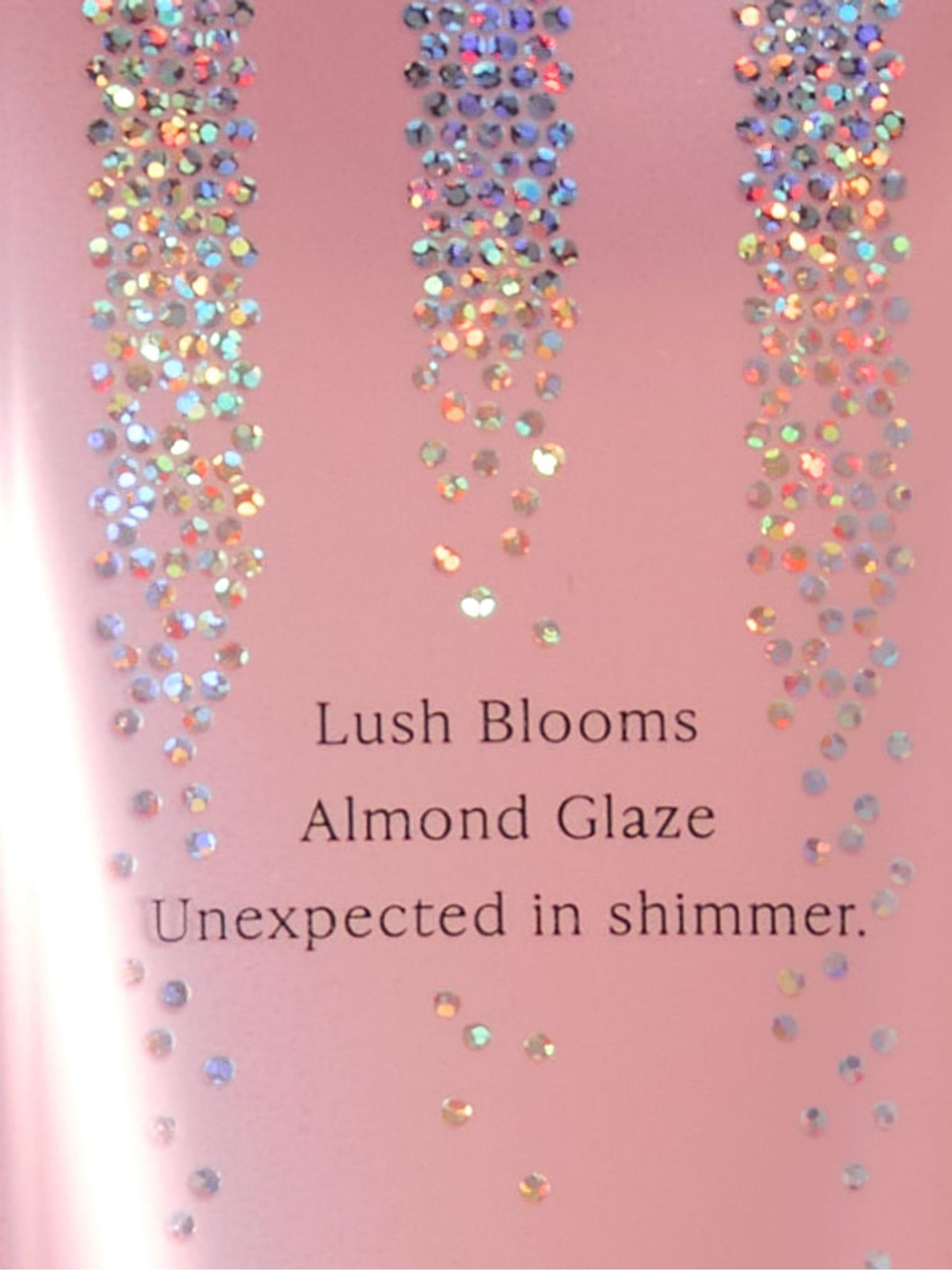 Velvet Petals Shimmer Body Lotion 236ml - Image 2 of 3
