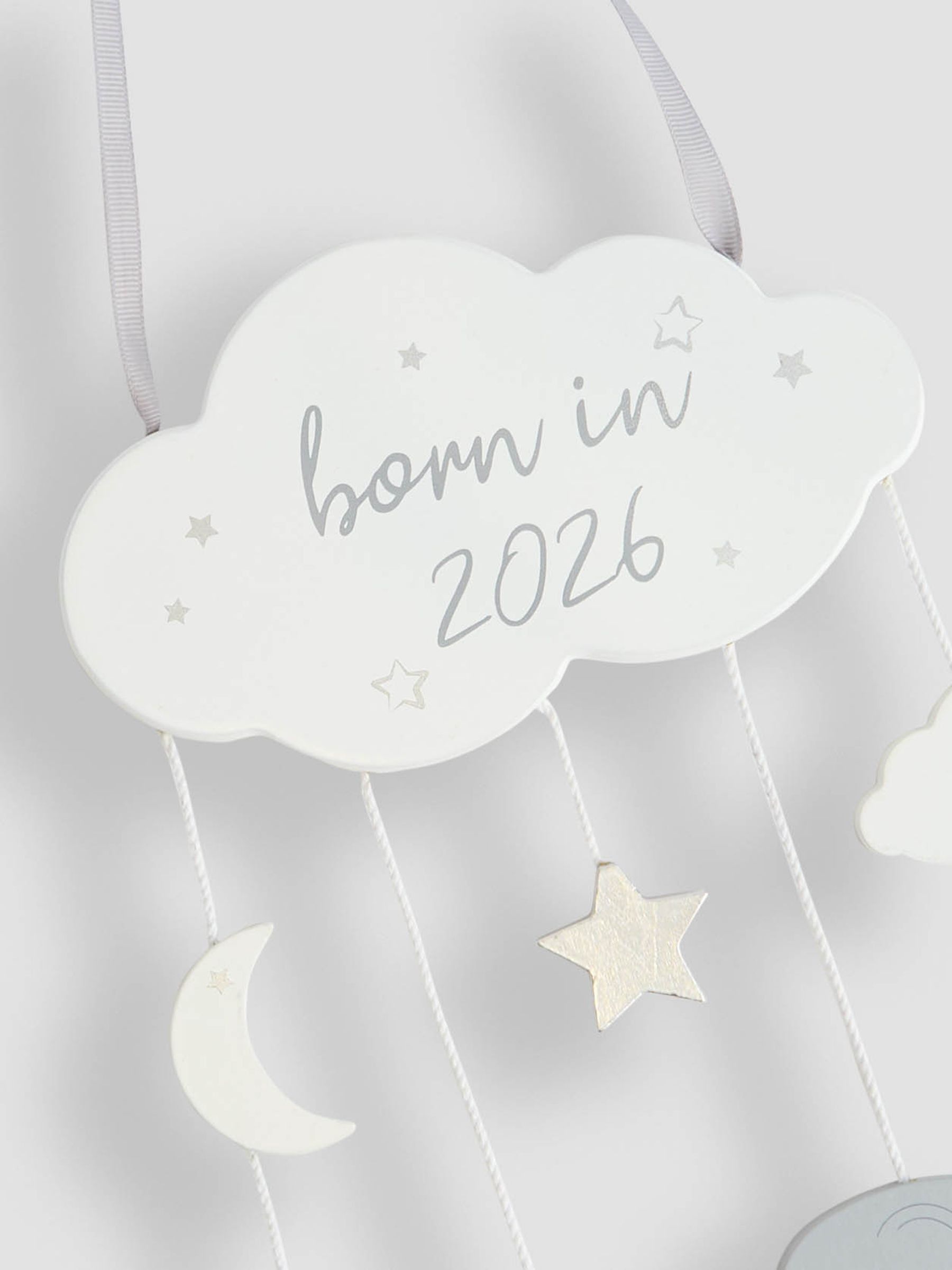 Born in 2026 Wooden Wall Hanging - Image 2 of 3
