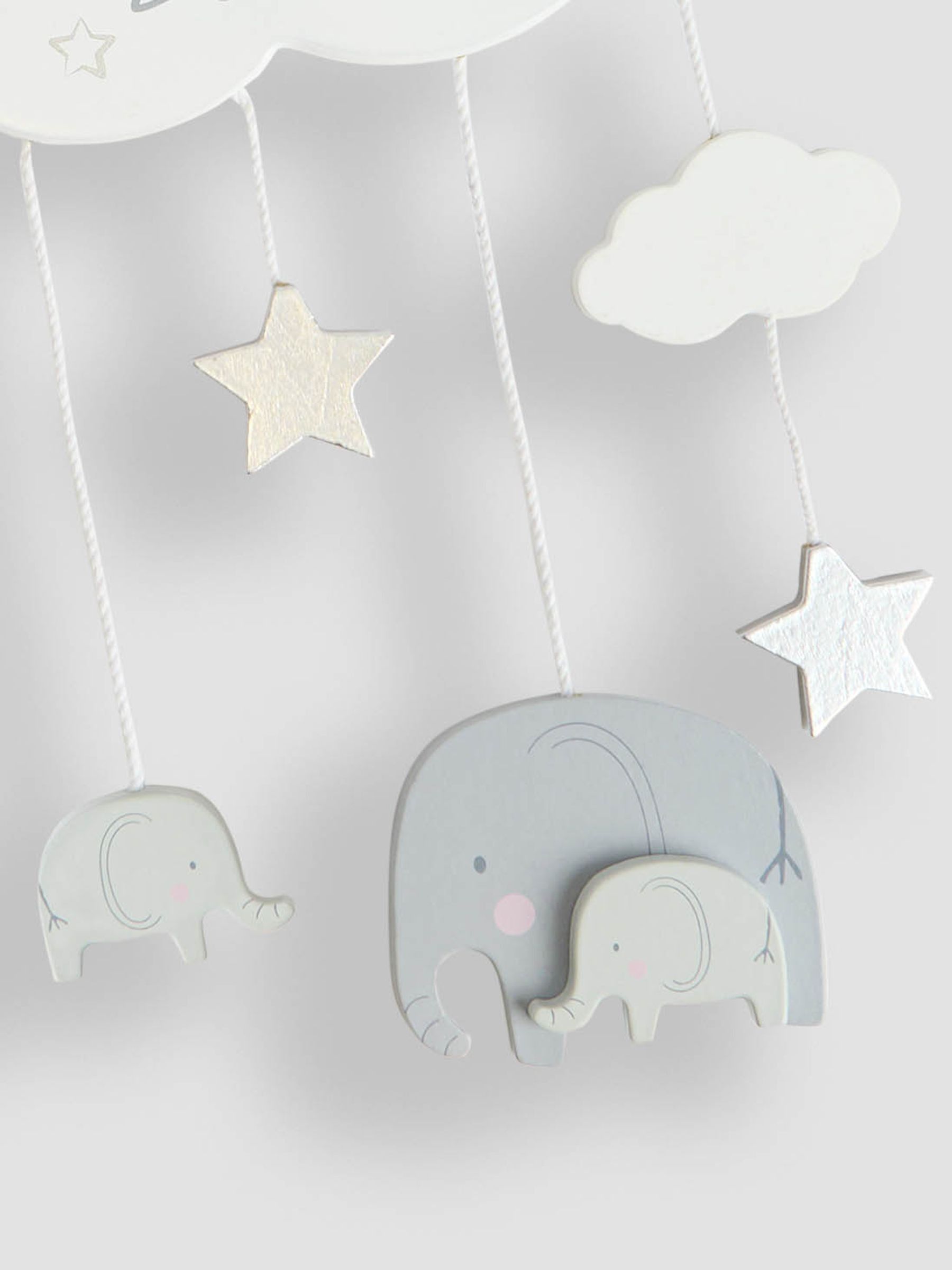 Born in 2026 Wooden Wall Hanging - Image 3 of 3