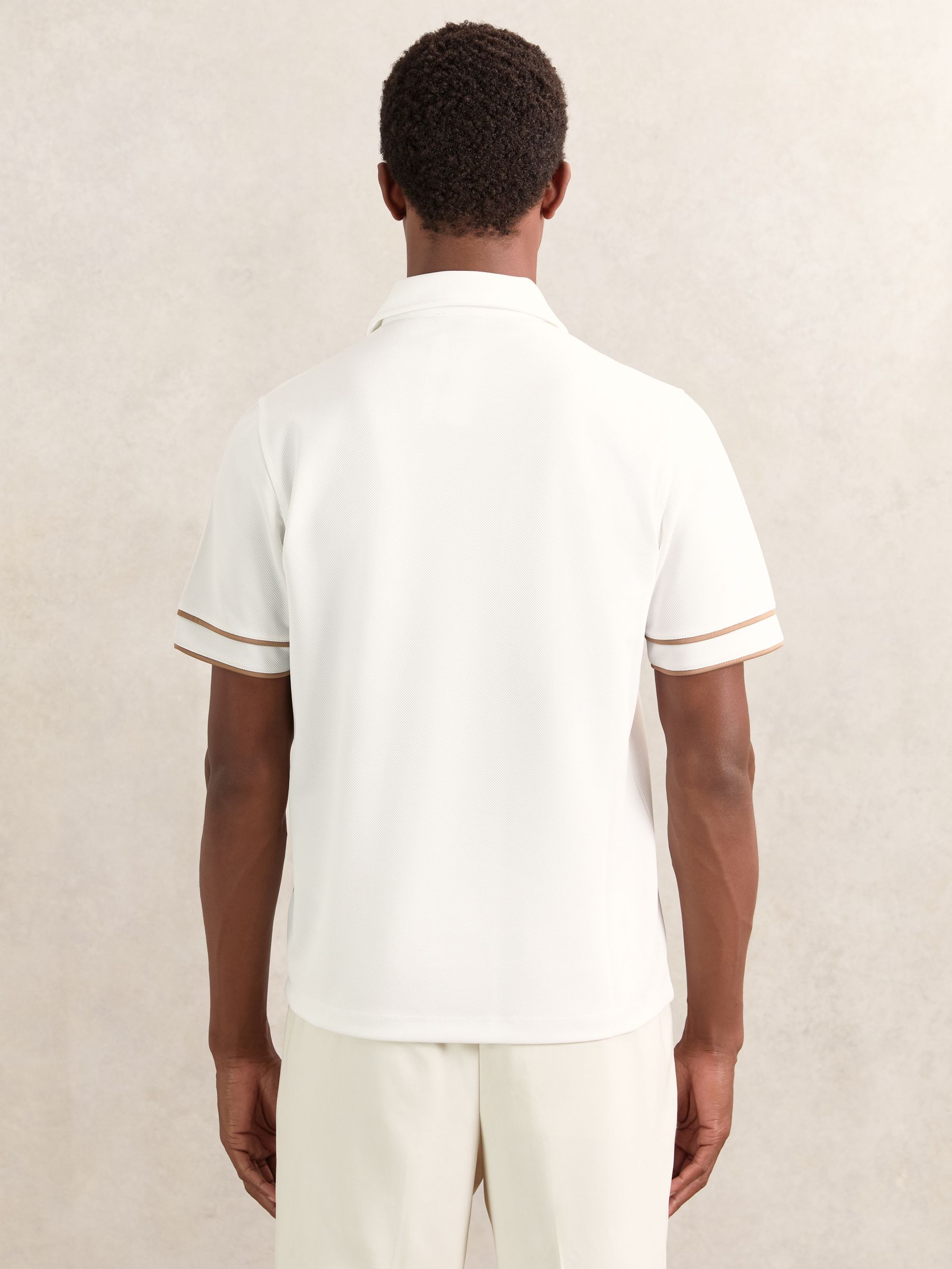 Textured Half-Zip Tipped Polo Shirt in White - Image 4 of 5