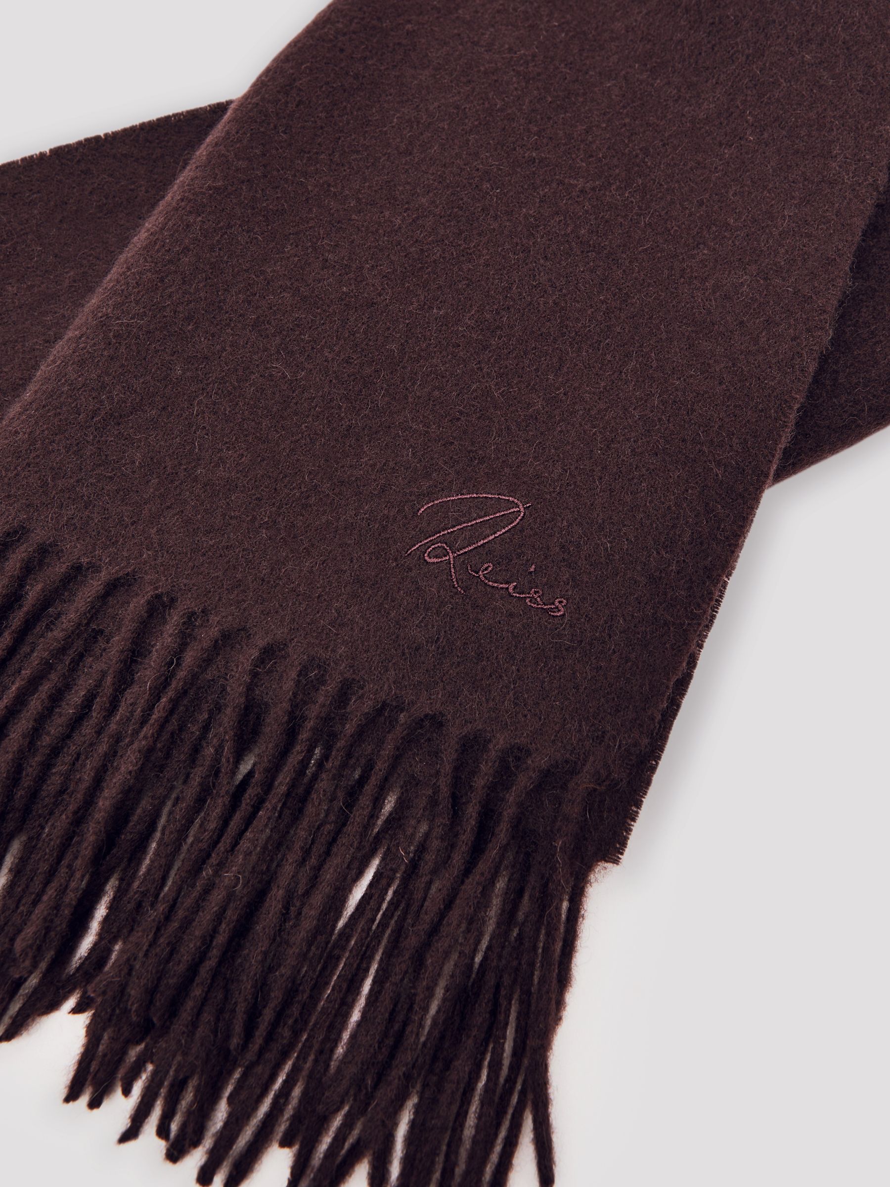 Wool-Cashmere Script-Logo Scarf in Burgundy - Image 5 of 6