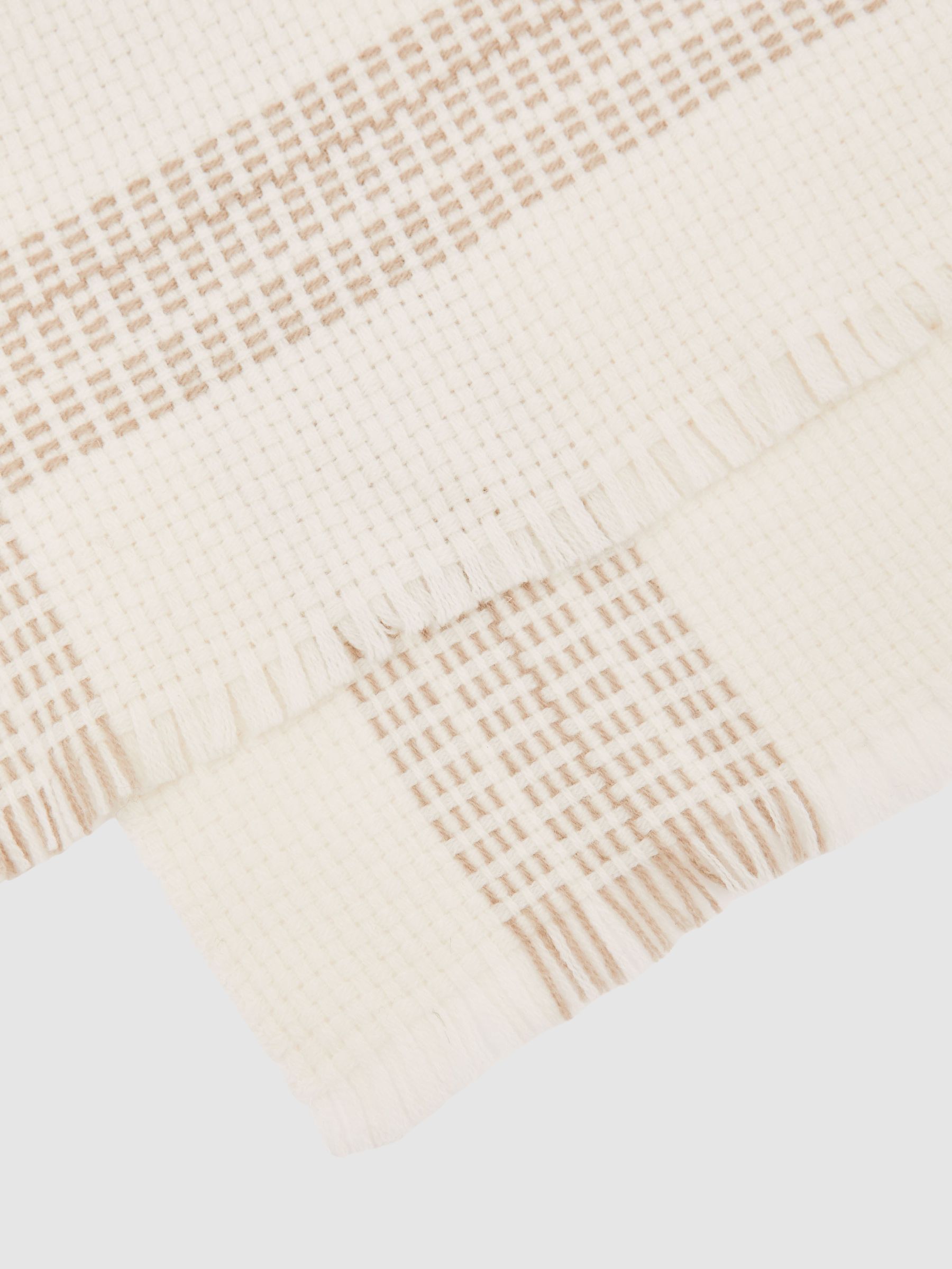 Wool-Cashmere Textured Scarf in Cream - Image 4 of 5