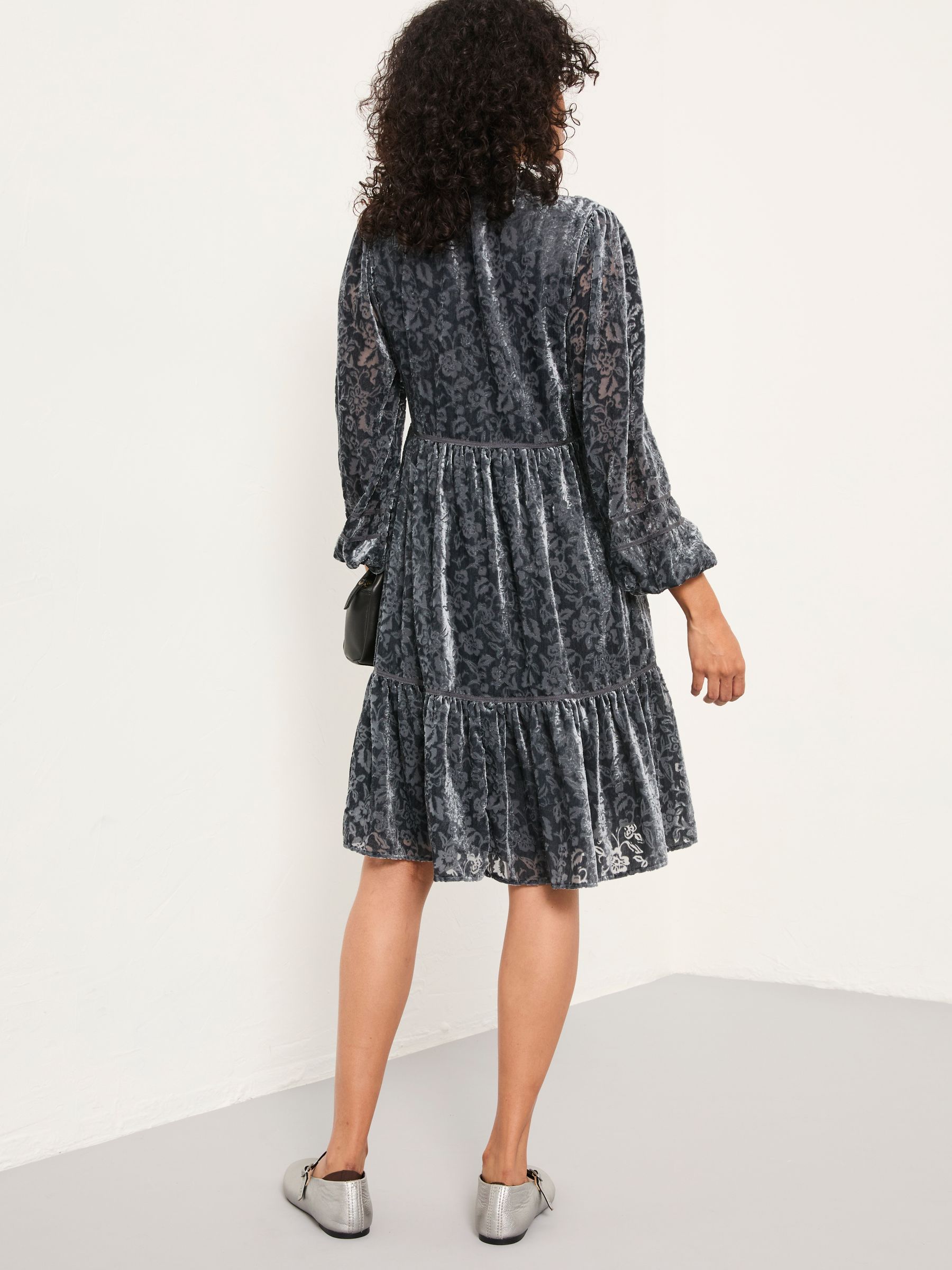 Fat Face - Dark Grey - Riley Dark Grey Petite Devore Mini Dress