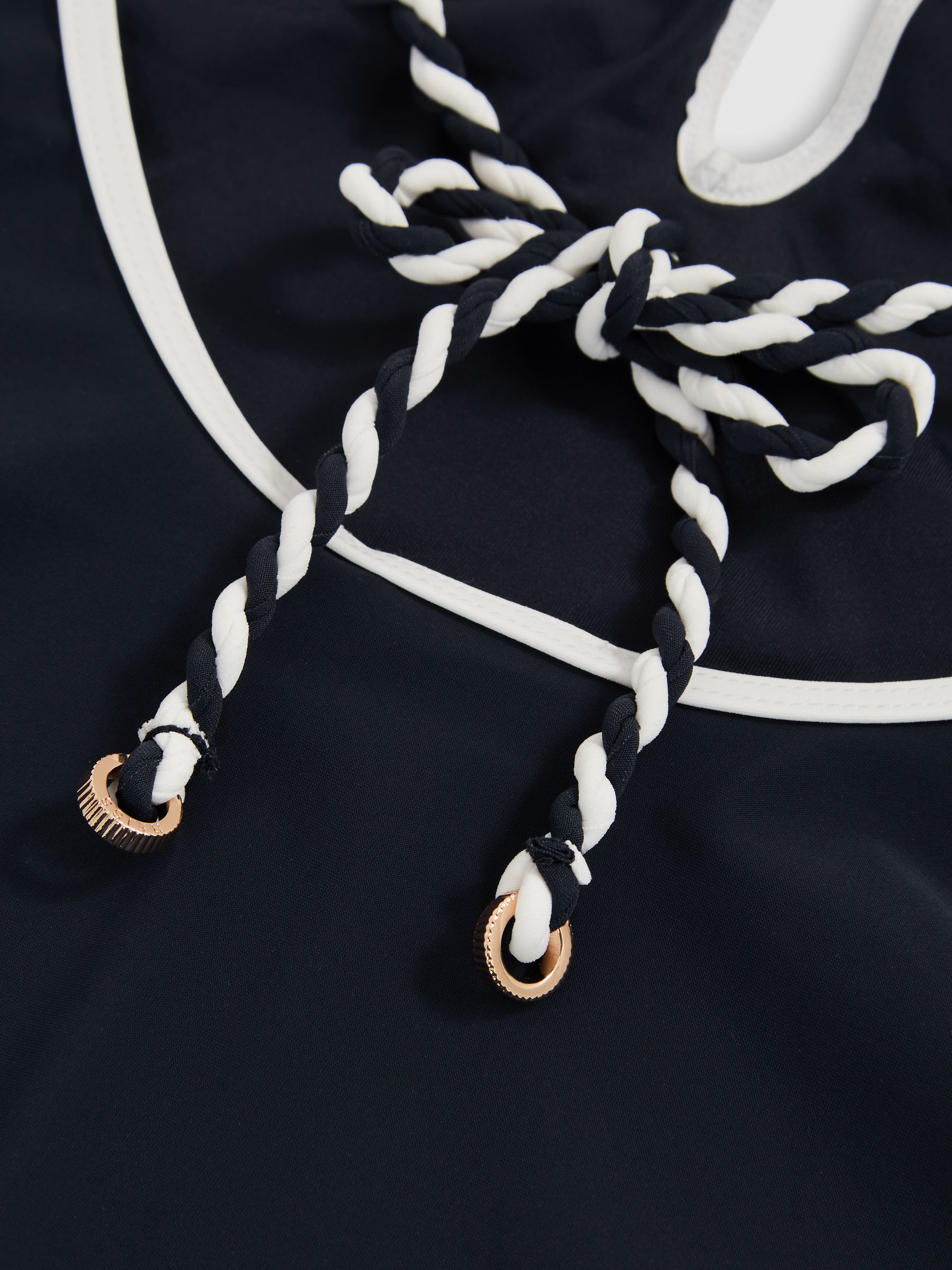 Contrast-Trim Plunge-Neck Swimsuit in Navy/White - image 4