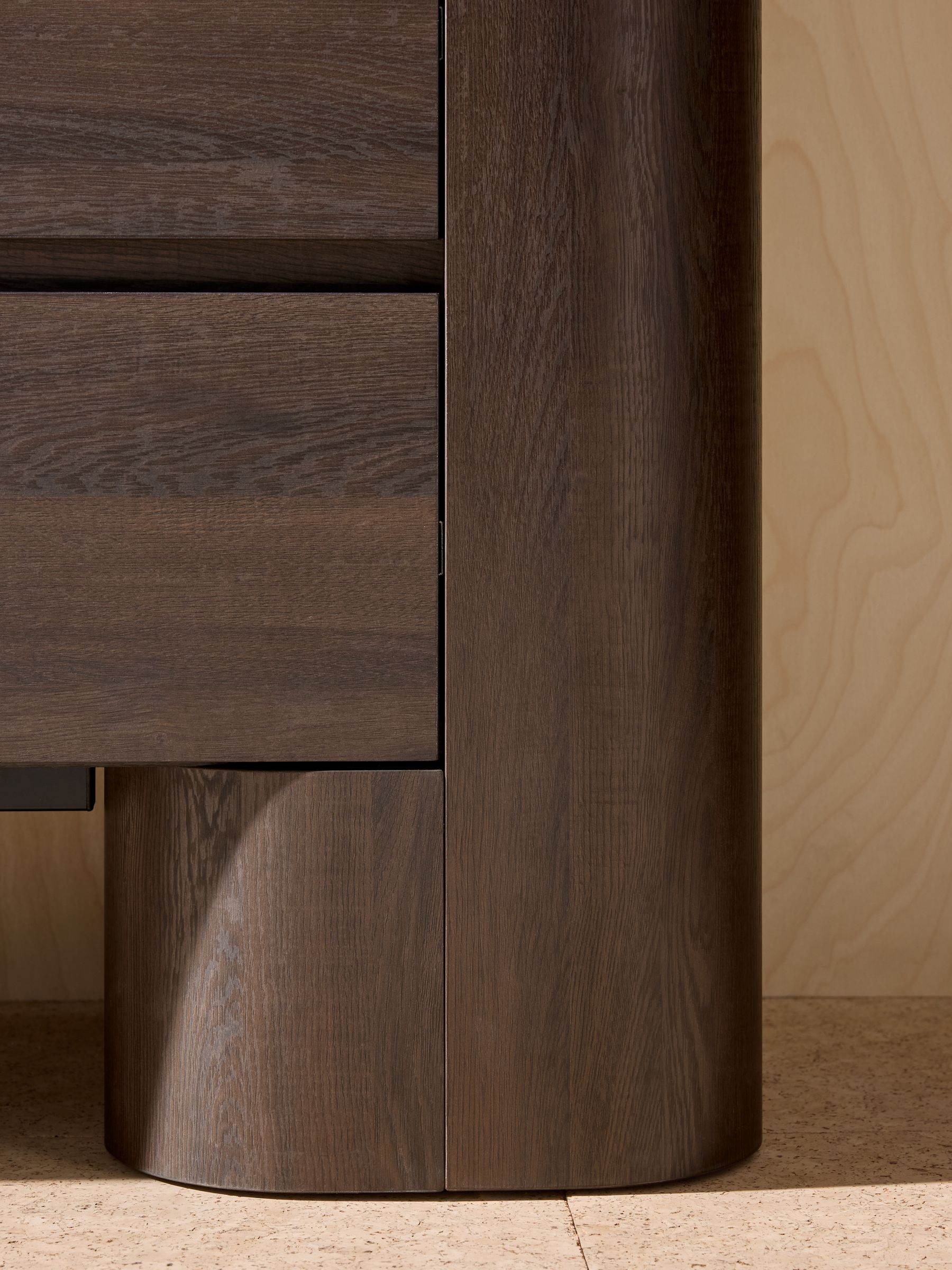 Dark Wood Effect Wide Kain Wide 6 Drawer Chest - Image 2 of 5