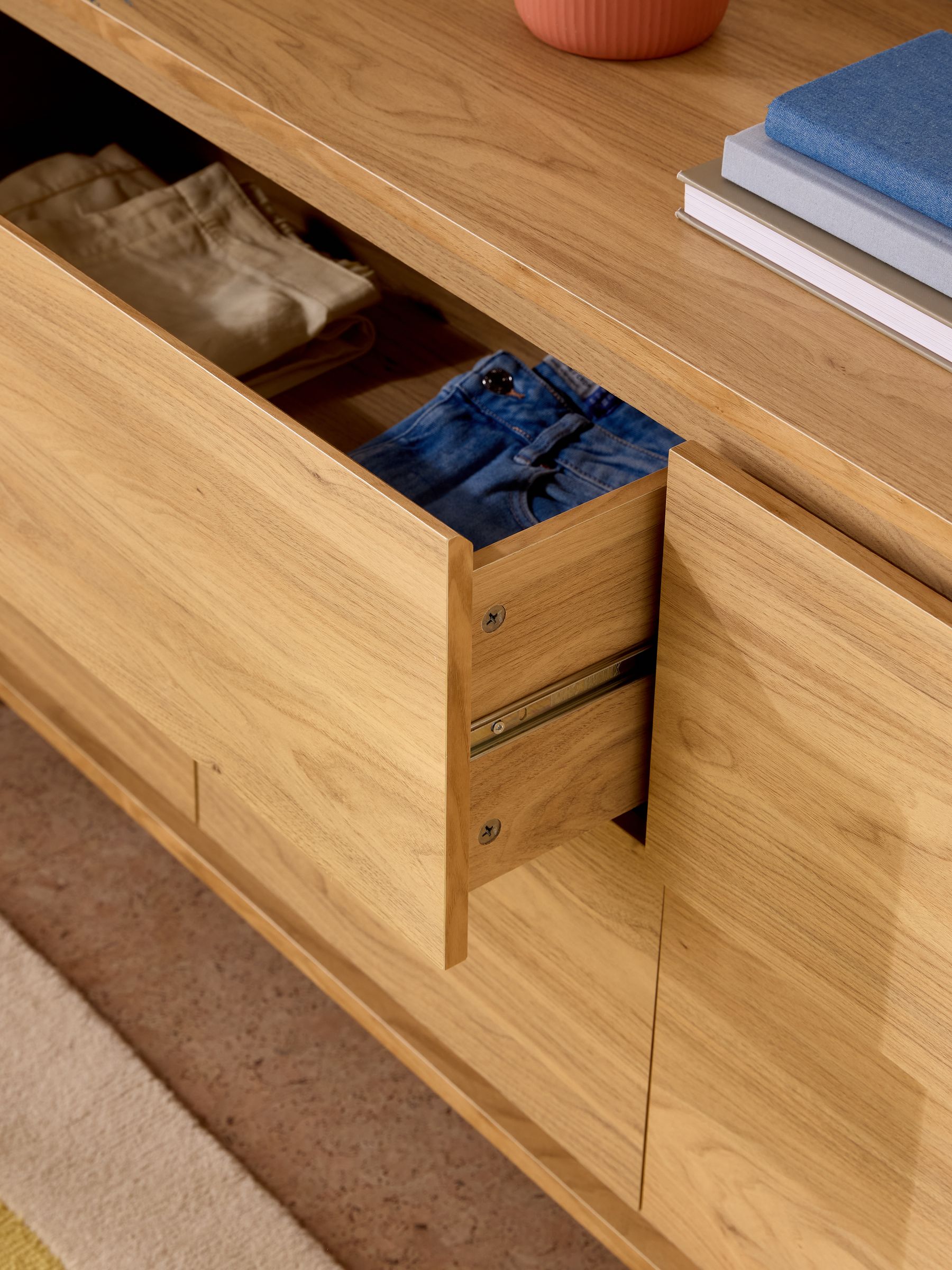 Oak Kaci Wide Chest of Drawers - Image 2 of 6