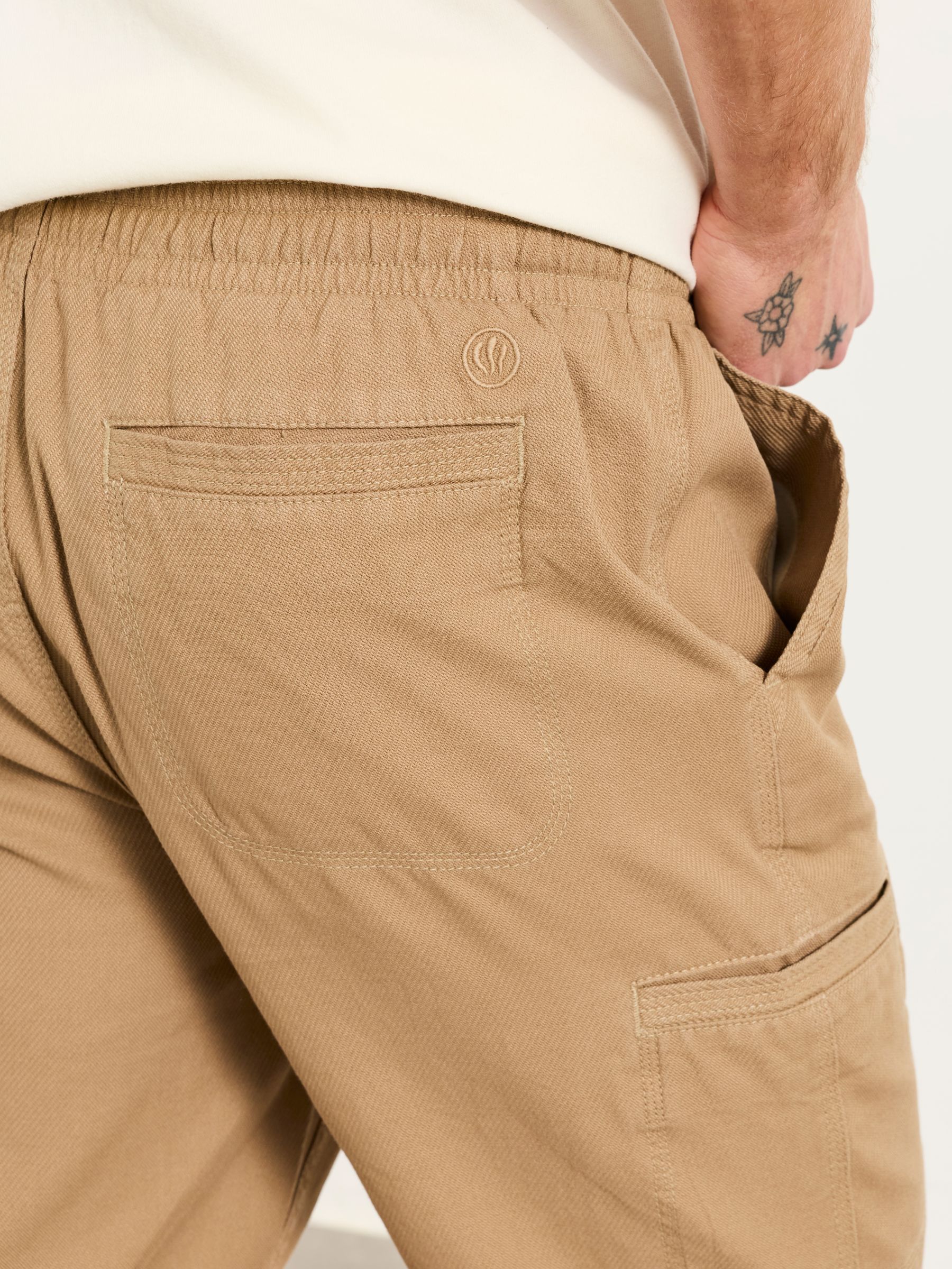 Padstow Dark Natural Pull On Garment Dye Utility Shorts - Image 4 of 6
