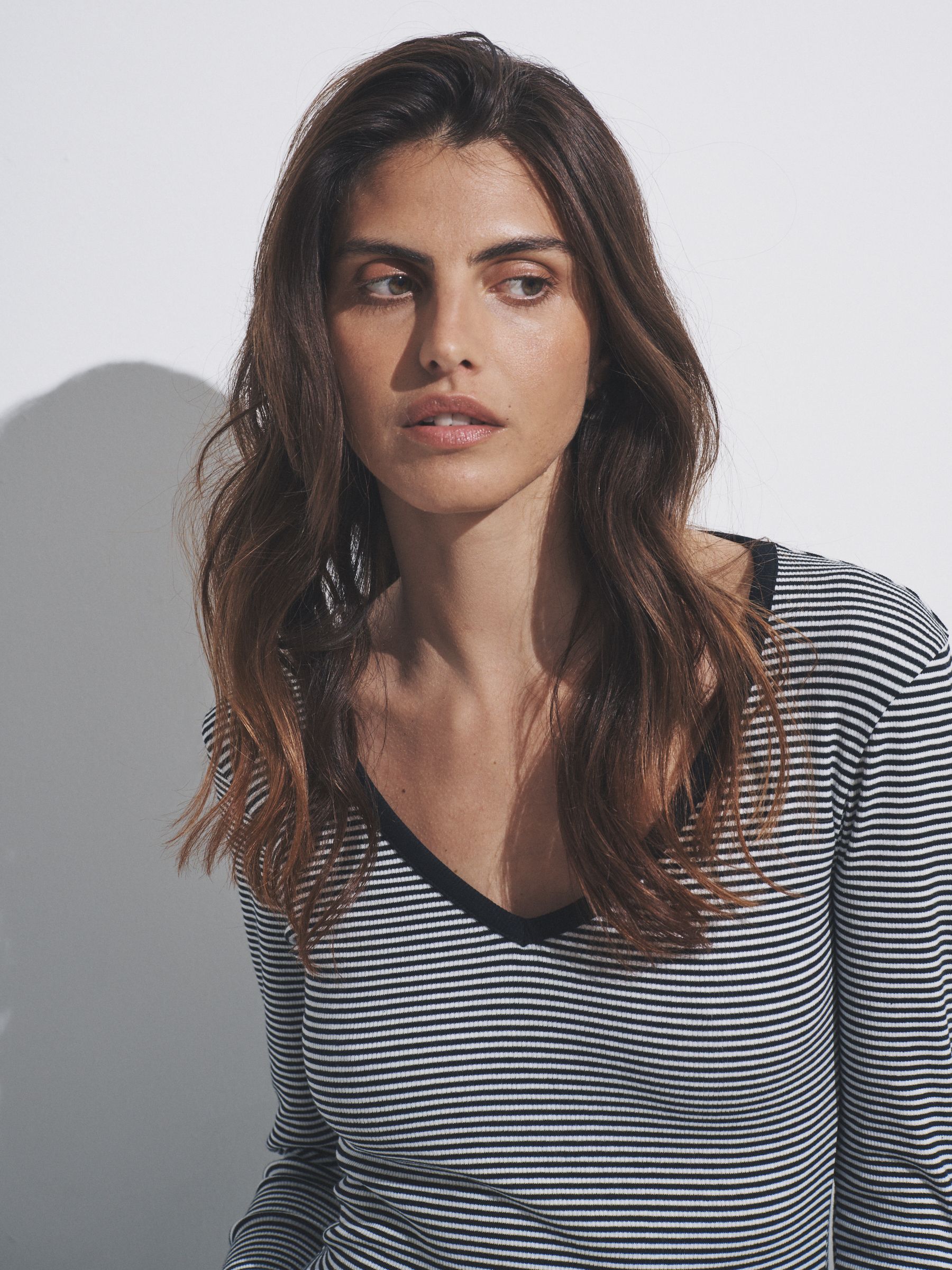 Black/White/Grey/Stripe - 4 Pack V-Neck Ribbed Long Sleeve T-Shirts - Image 5 of 11