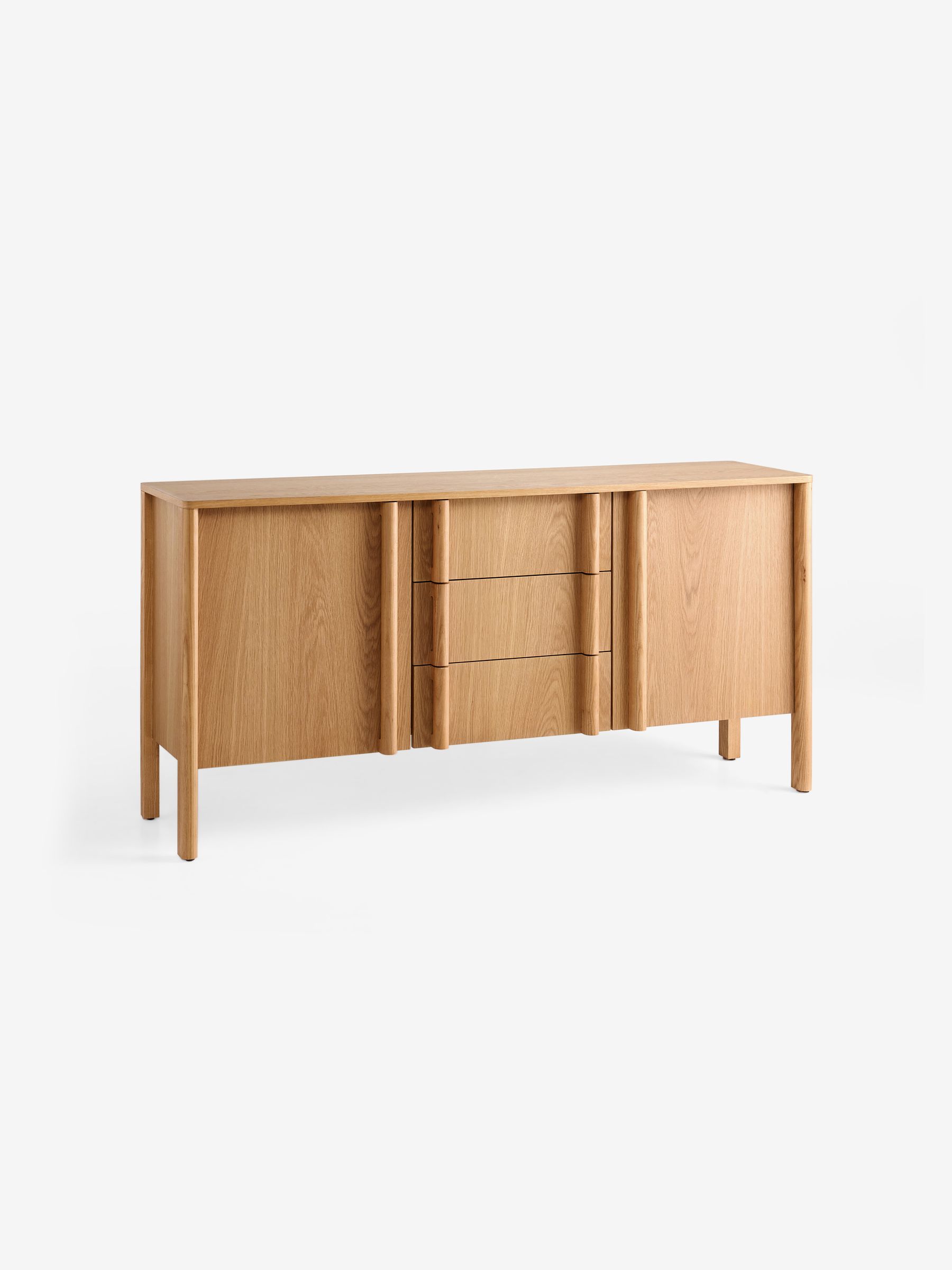 Reeve Large Large Sideboard in Oak - Image 4 of 5