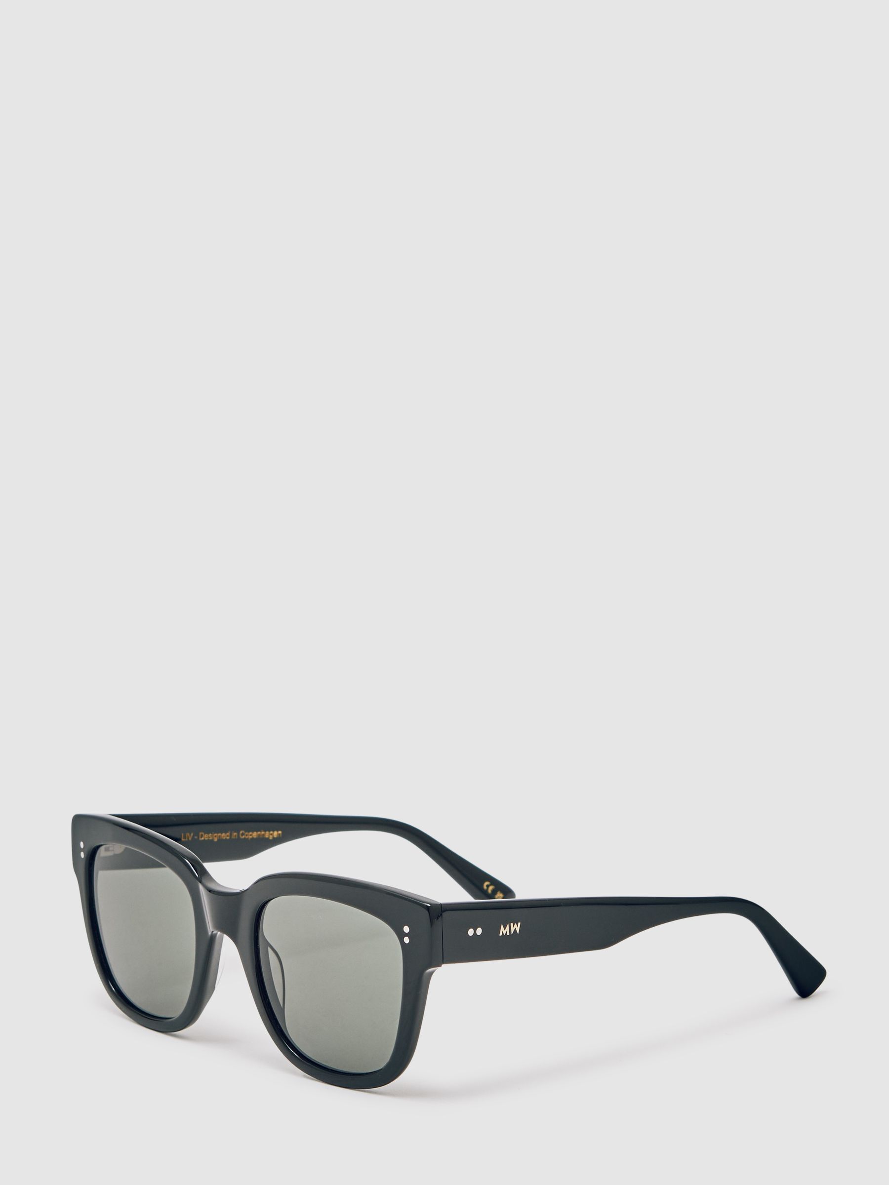 MESSYWEEKEND Square Frame Sunglasses in Black - image 3