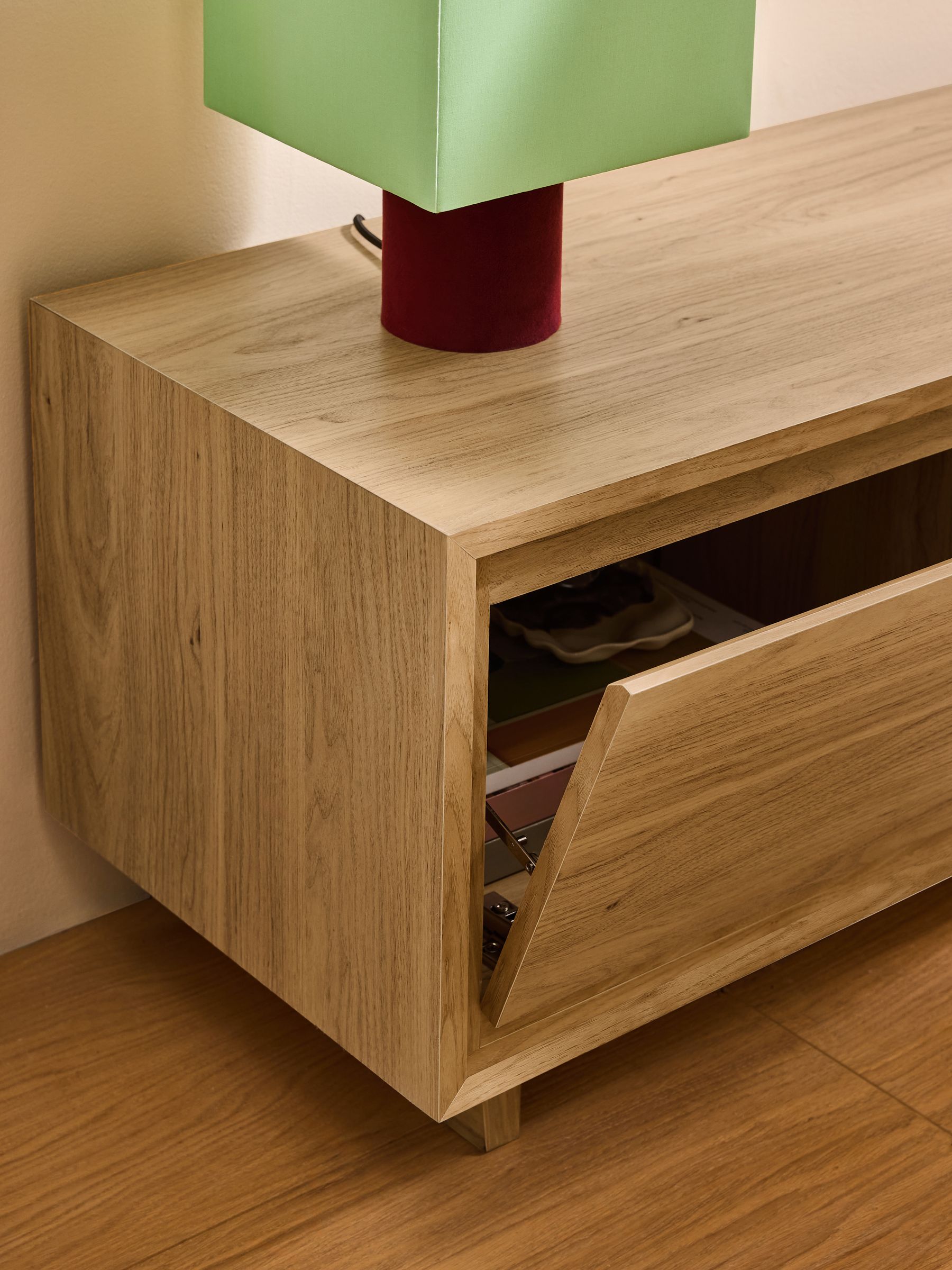 Kaci Wide Up to 50 Inch TV Unit in Oak Effect - Image 5 of 7