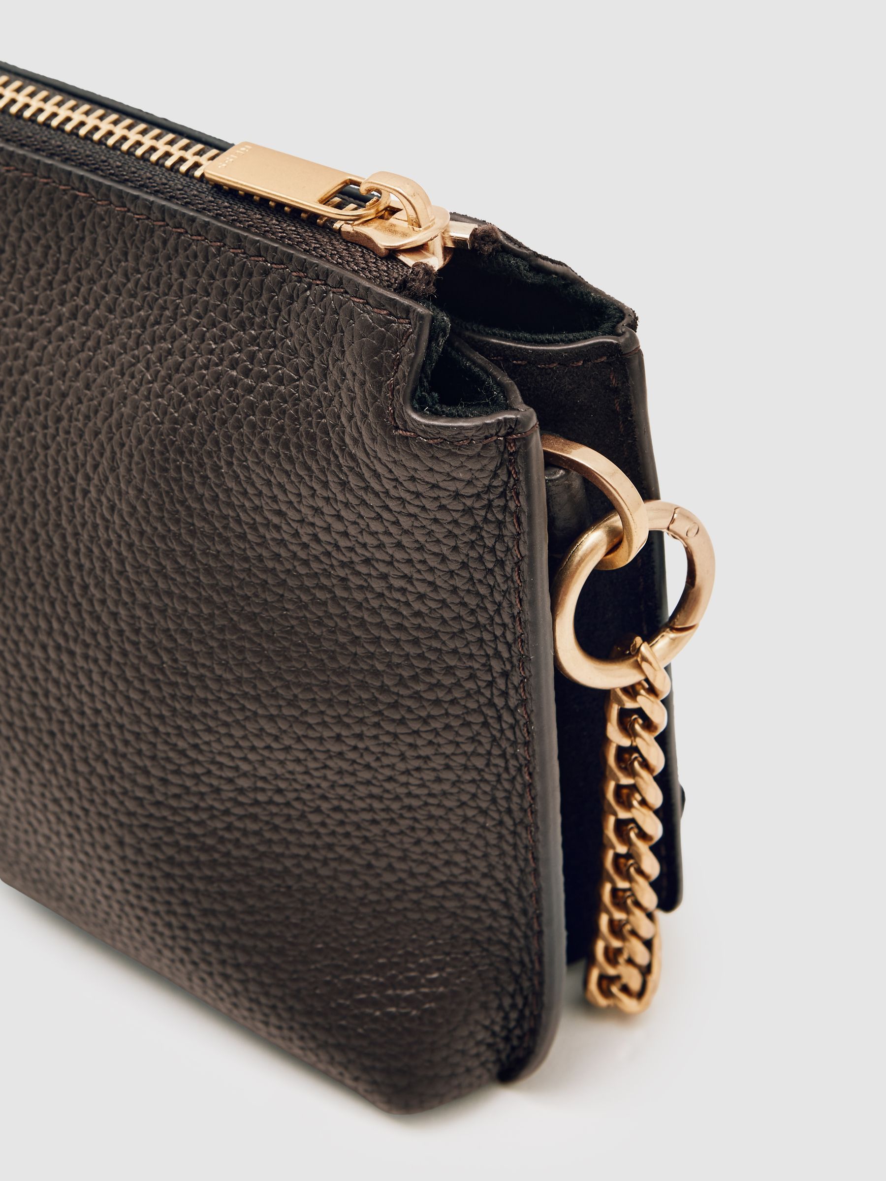 Kožená dvojitá crossbody kabelka v hnědé barvě - Obrázek 5 z 6