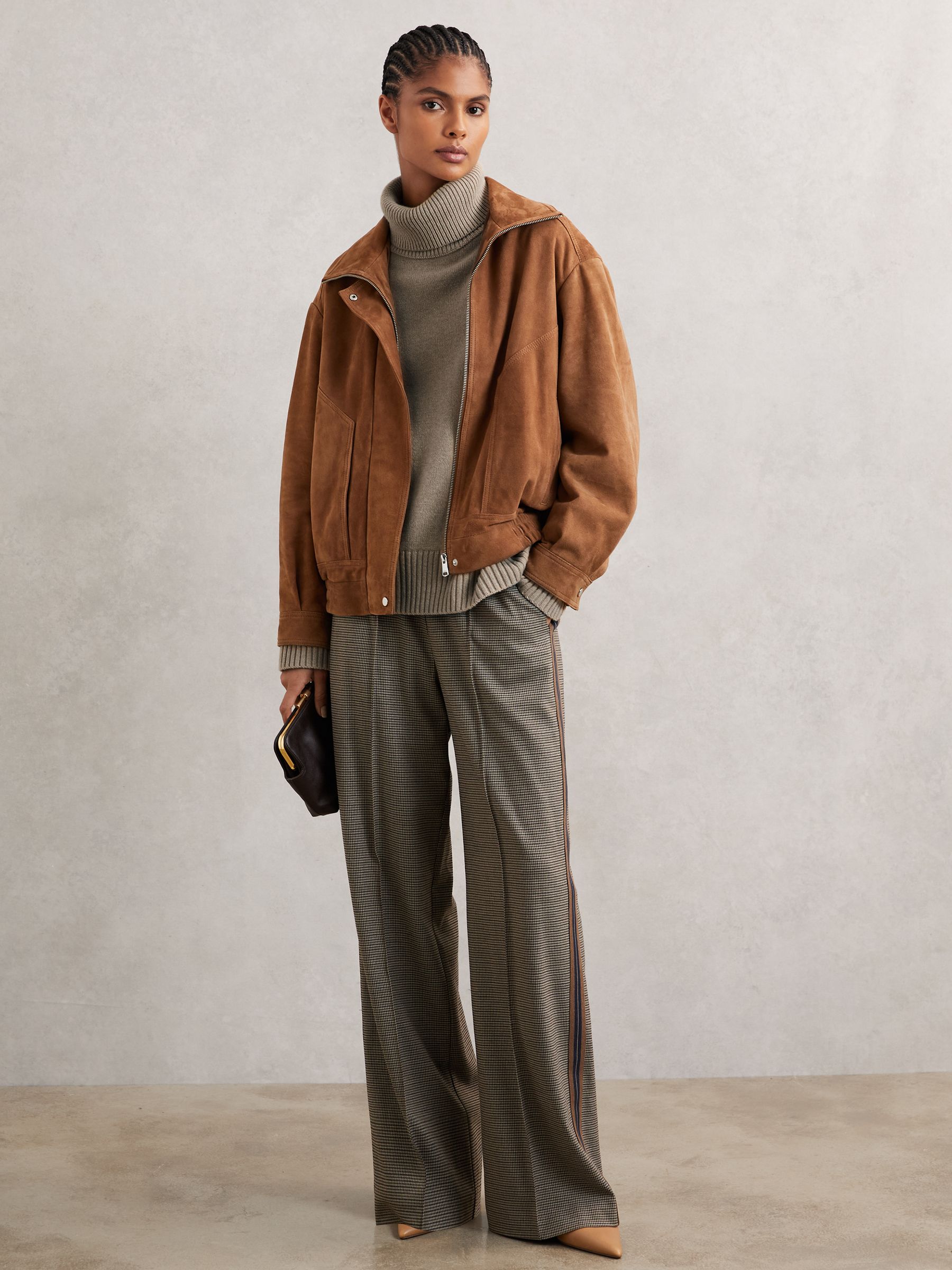 Wool-Cashmere Roll-Neck Jumper in Oatmeal Neutral - Image 5 of 6