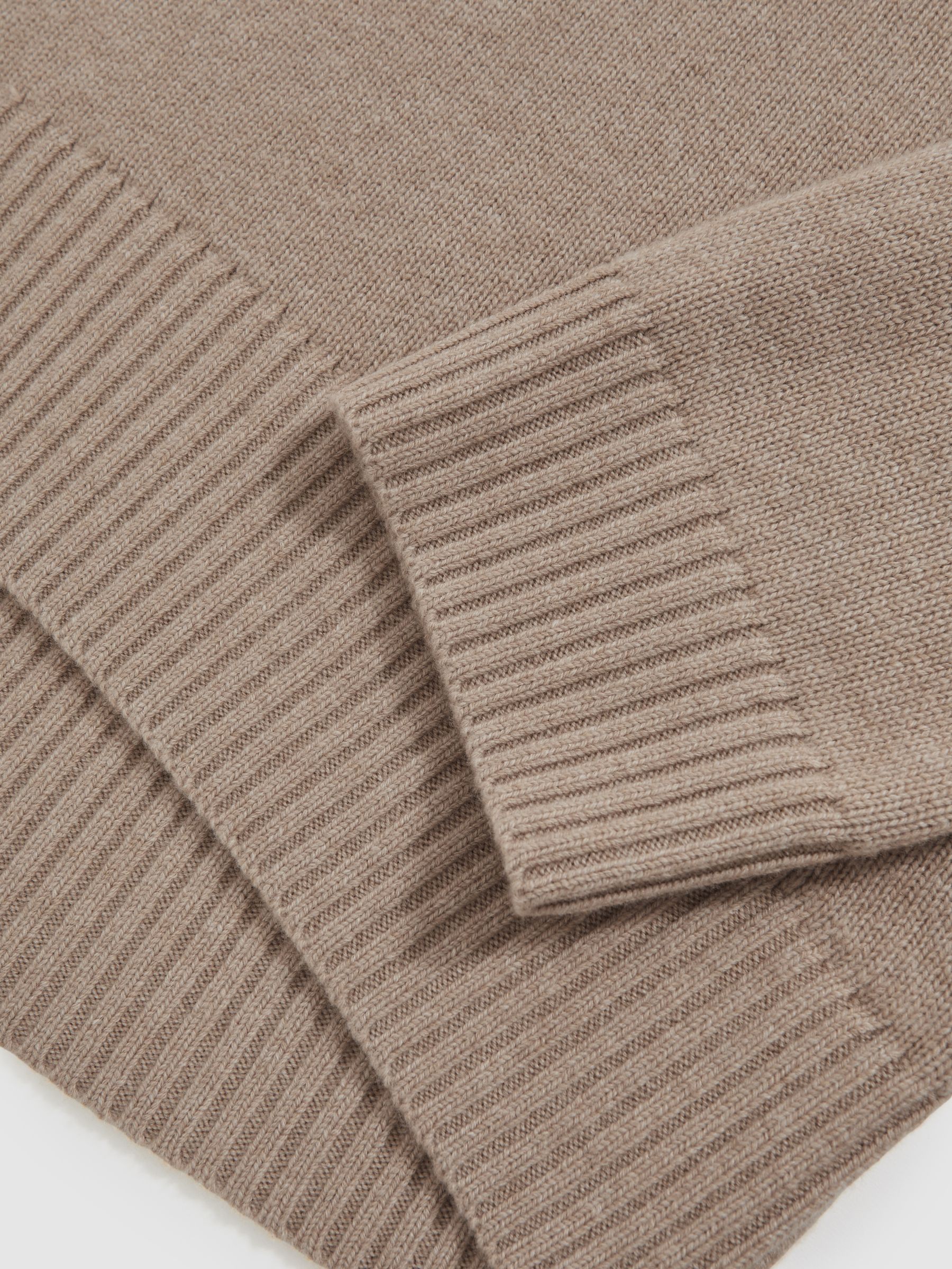 Wool-Cashmere Roll-Neck Jumper in Oatmeal Neutral - Image 6 of 6