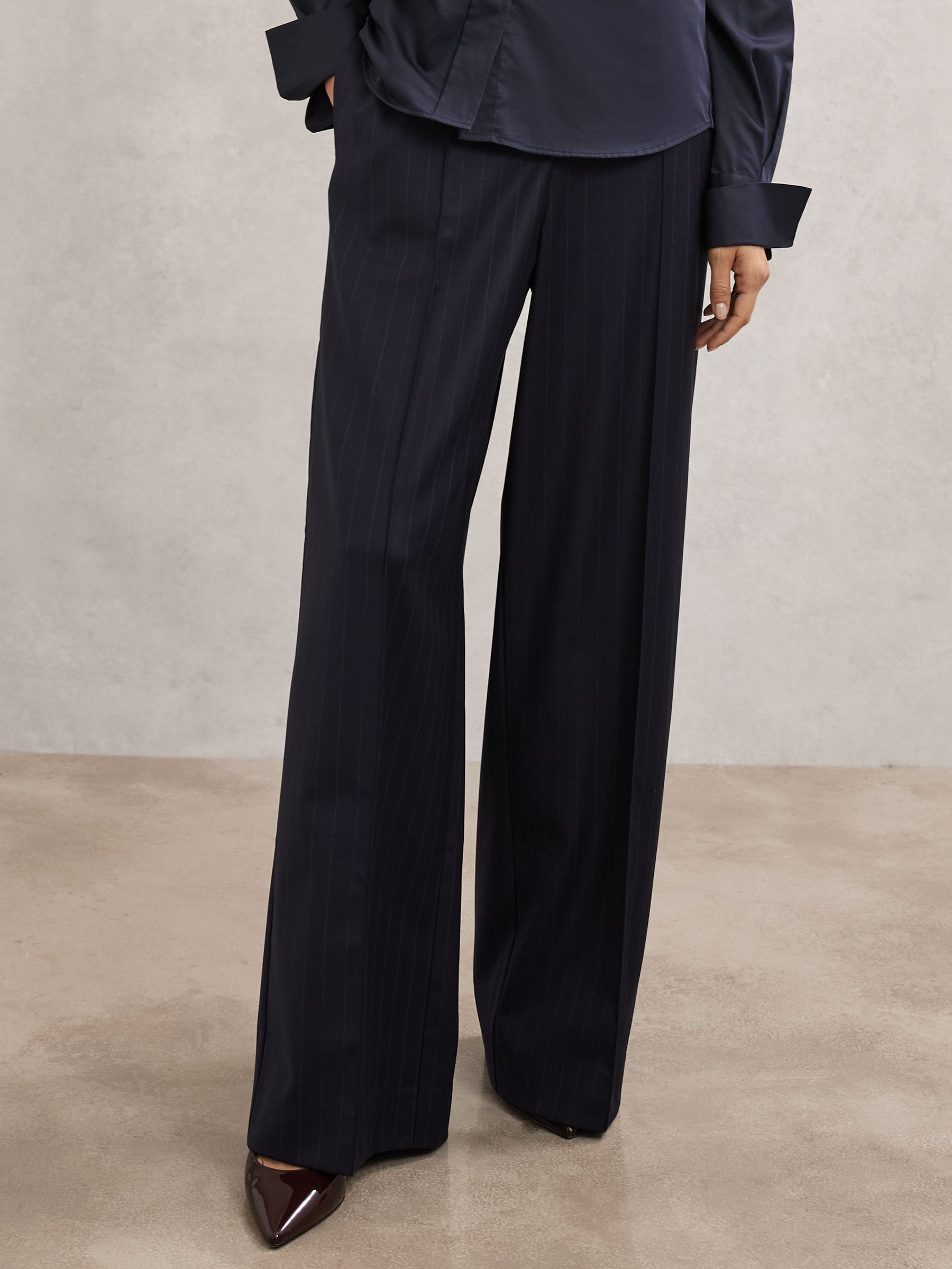 Wool-Blend Pinstripe Wide-Leg Trousers in Navy - image 4