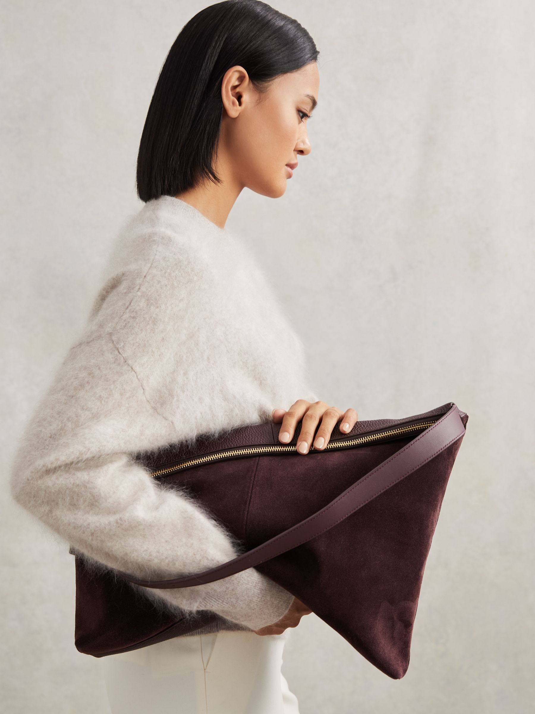 Grained Leather Tote Bag in Burgundy - Image 2 of 5