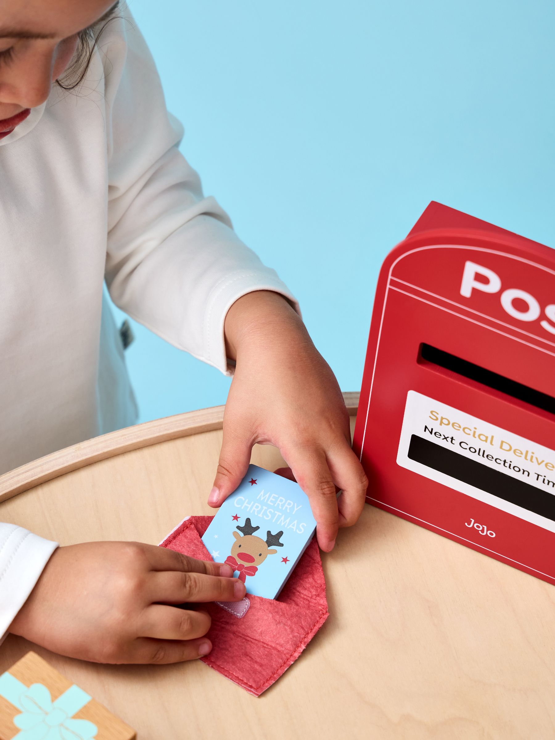 Post Box Playset - Image 3 of 5