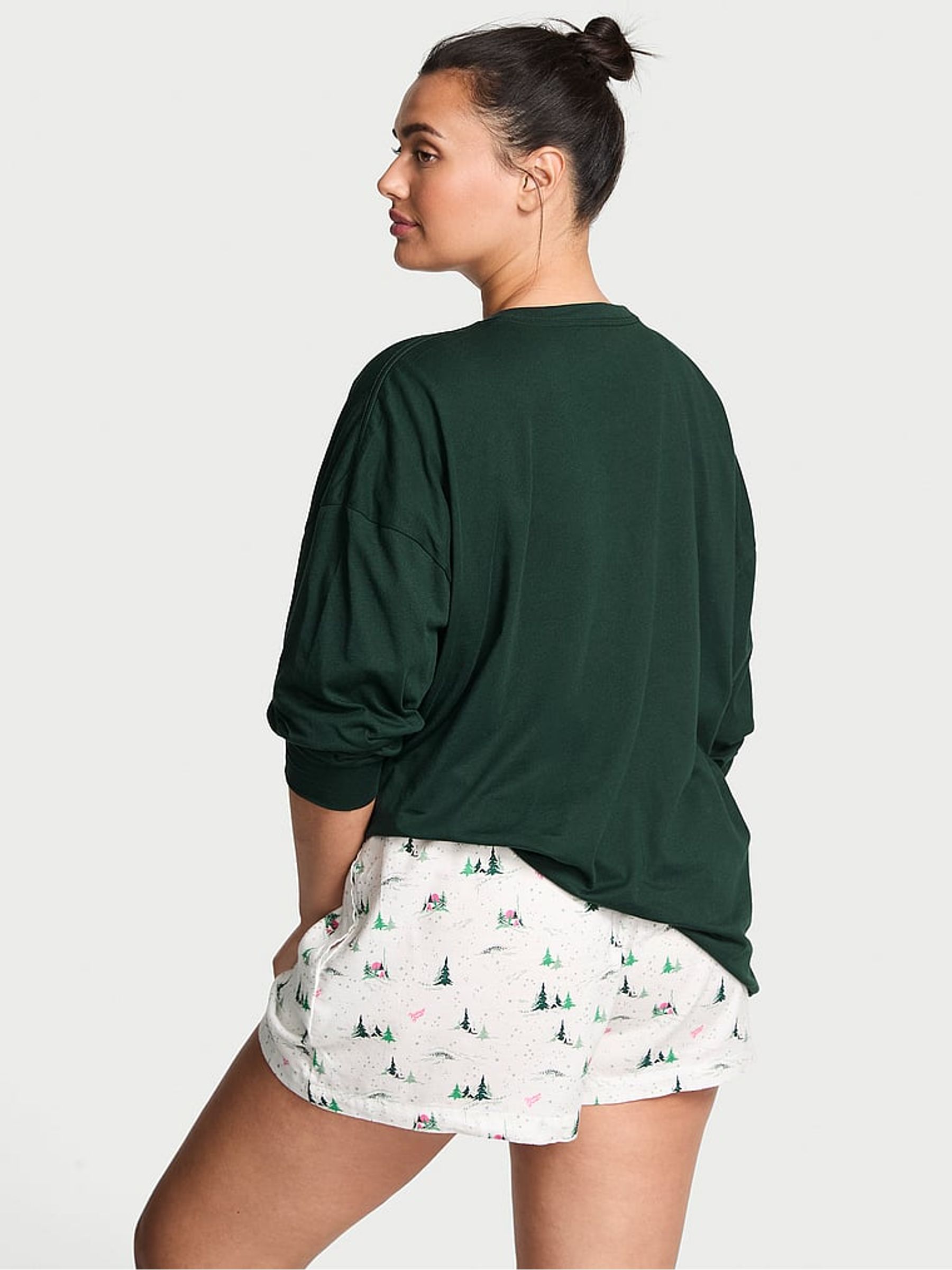White & Whimsy Forest Green Flannel Long Sleeve Short Pyjamas Set - Image 2 of 2