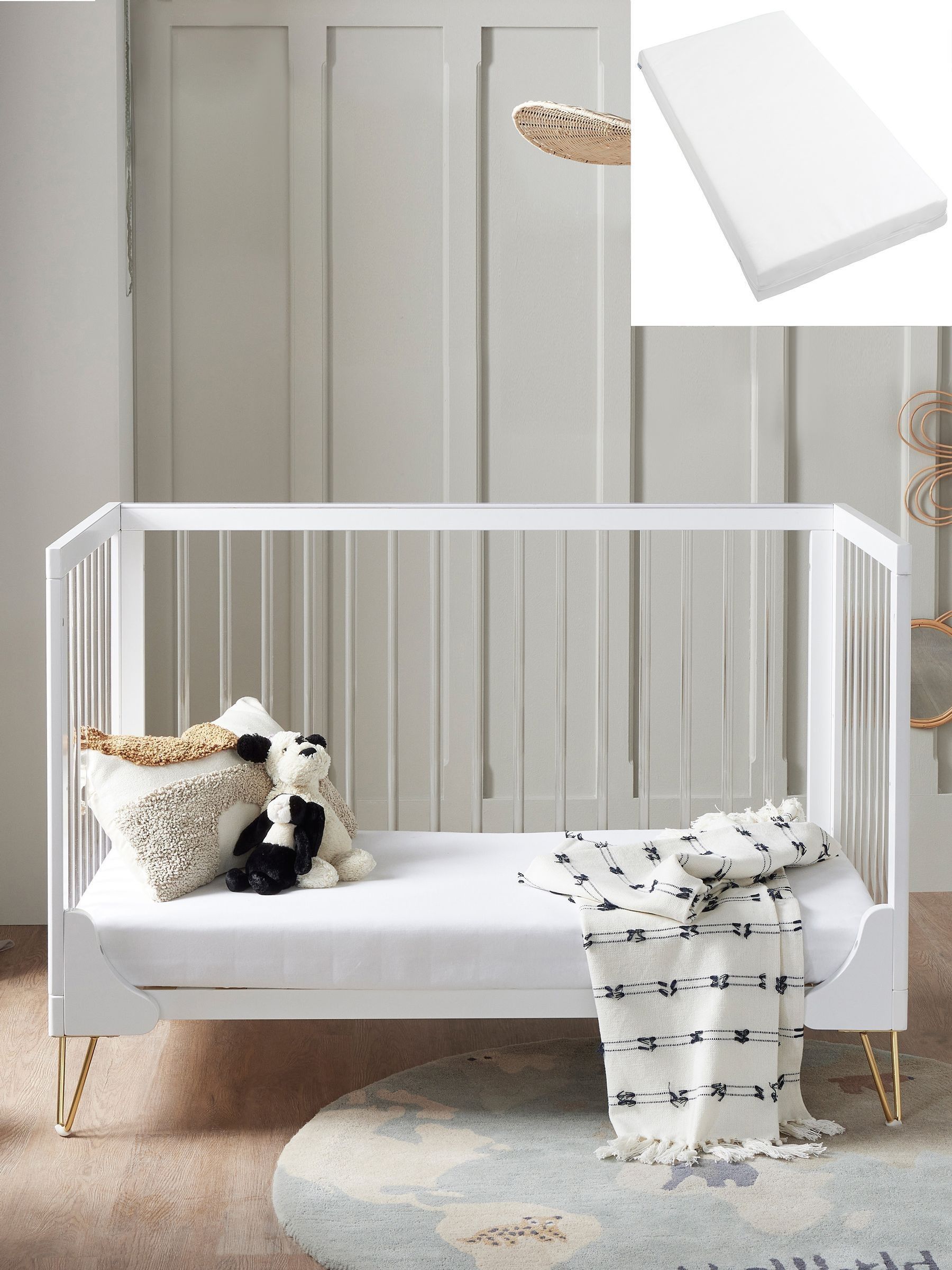Babymore Acrylic Kimi Cot Bed with Fibre Mattress - Image 3 of 6