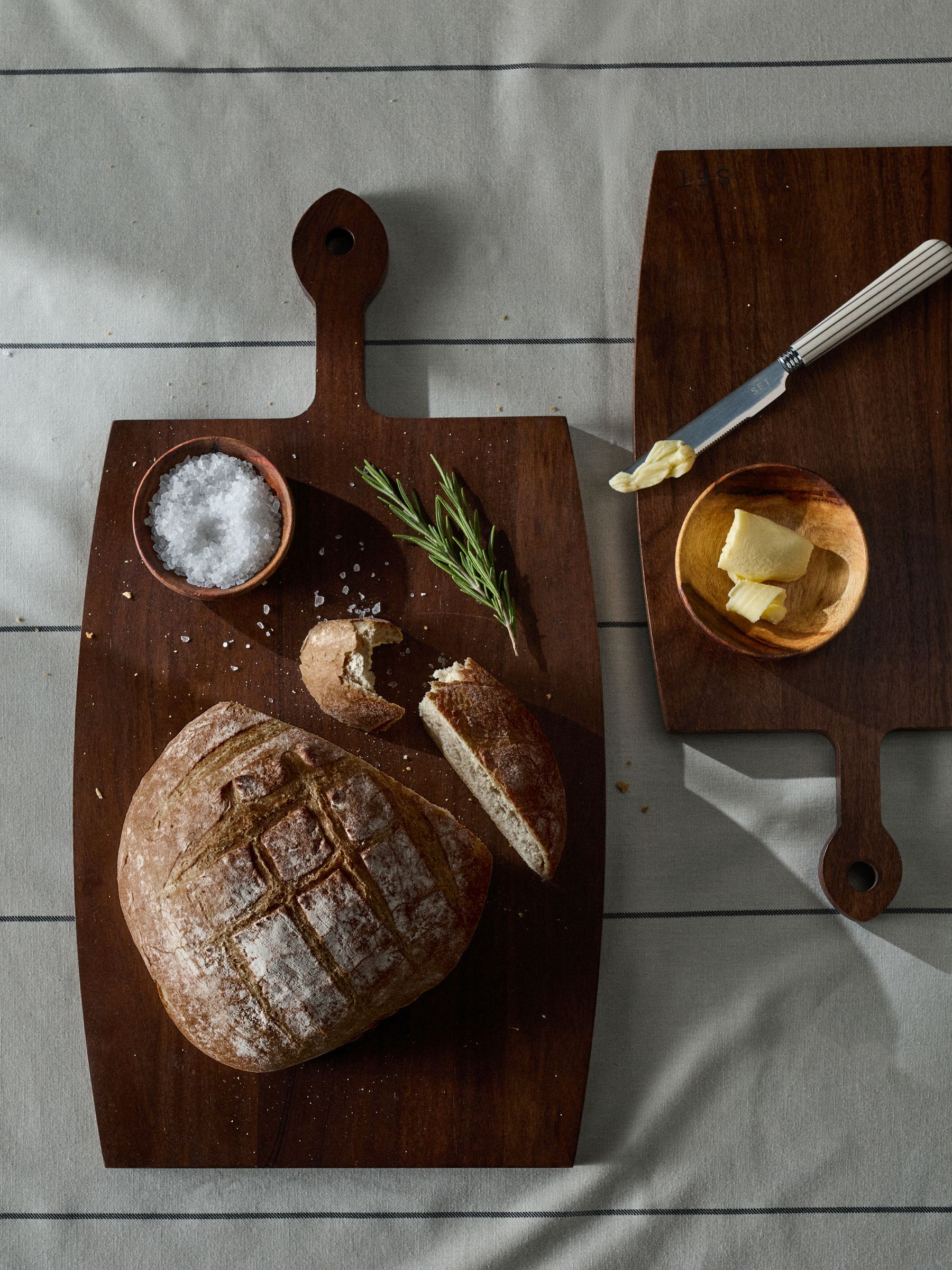 2 Pack Wooden Serving Boards Brown - Image 2 of 4