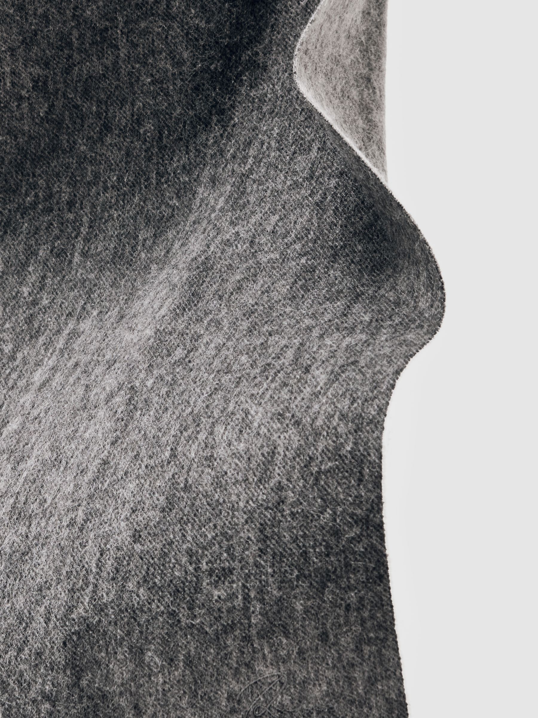 Wool-Cashmere Script-Logo Scarf in Mid Grey Melange/Light Grey - image 3