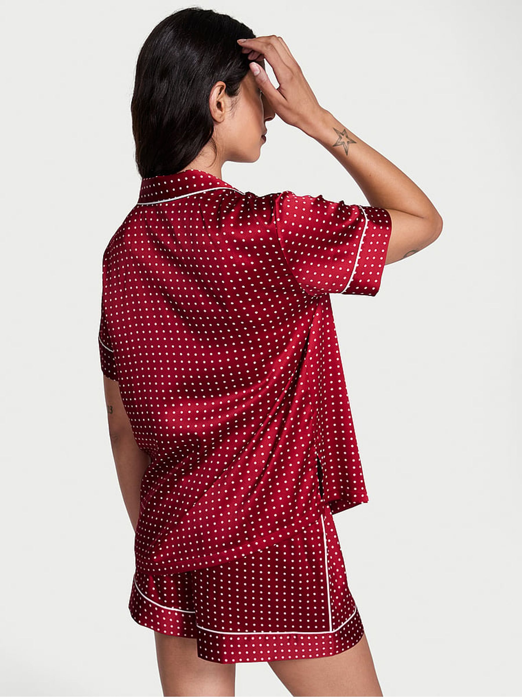 【新品】Victoria's Secret 赤ドット柄ルームウェア S Red Lacquer White Polka Dot Satin Short Pyjamas Set | Victoria's