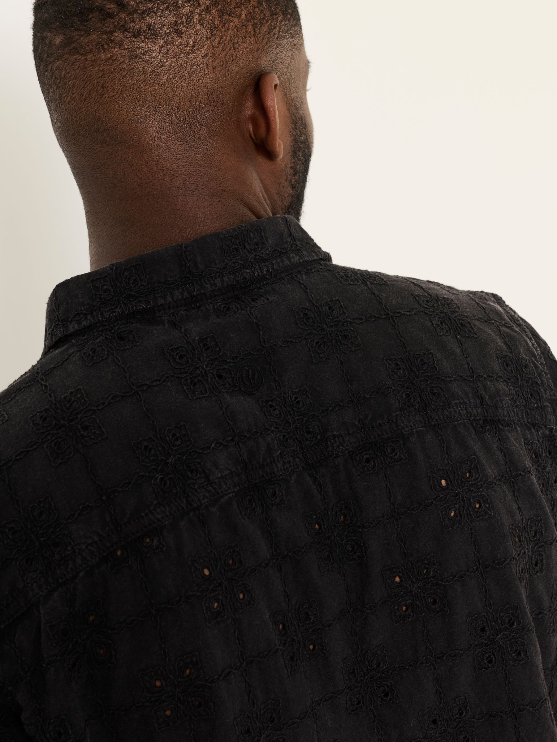 Washed Black Short Sleeve Broderie Geometric Pattern Shirt - Image 4 of 6