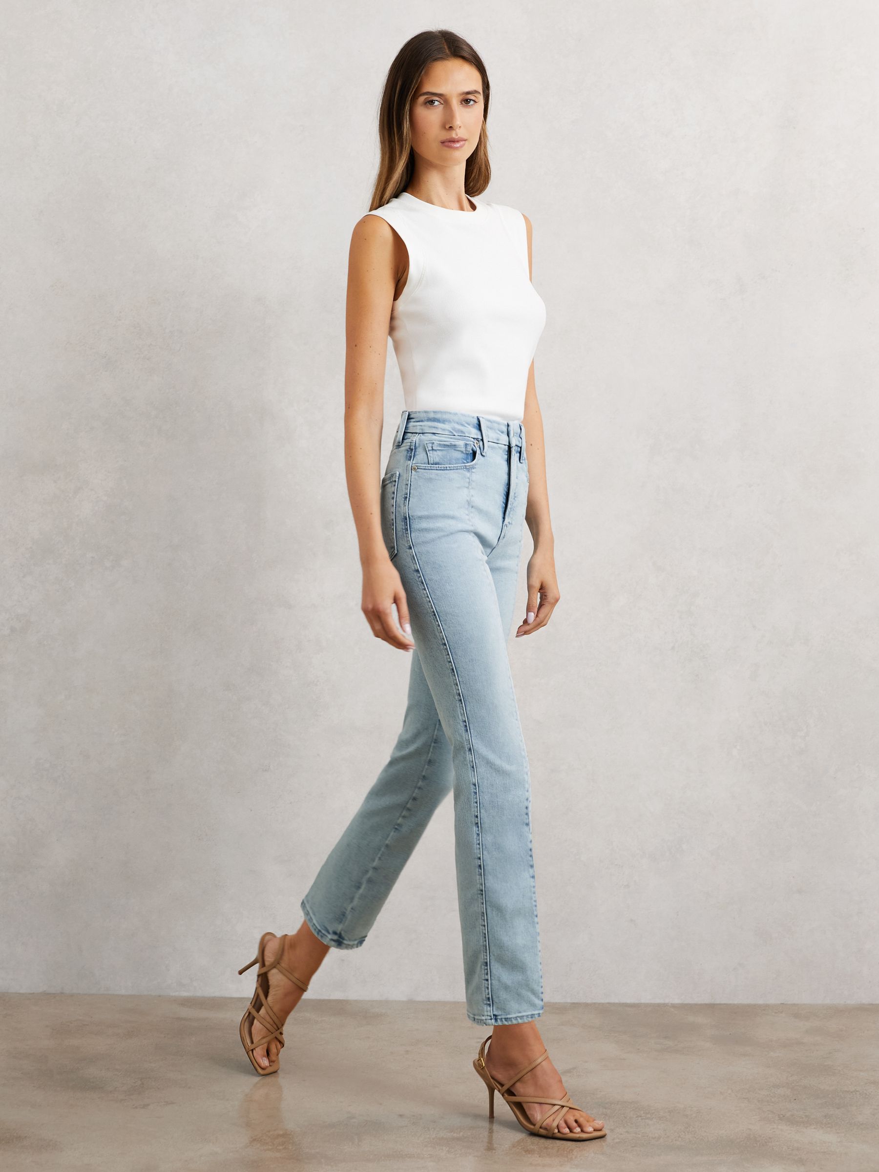 Jeans in Blue - Image 1 of 5