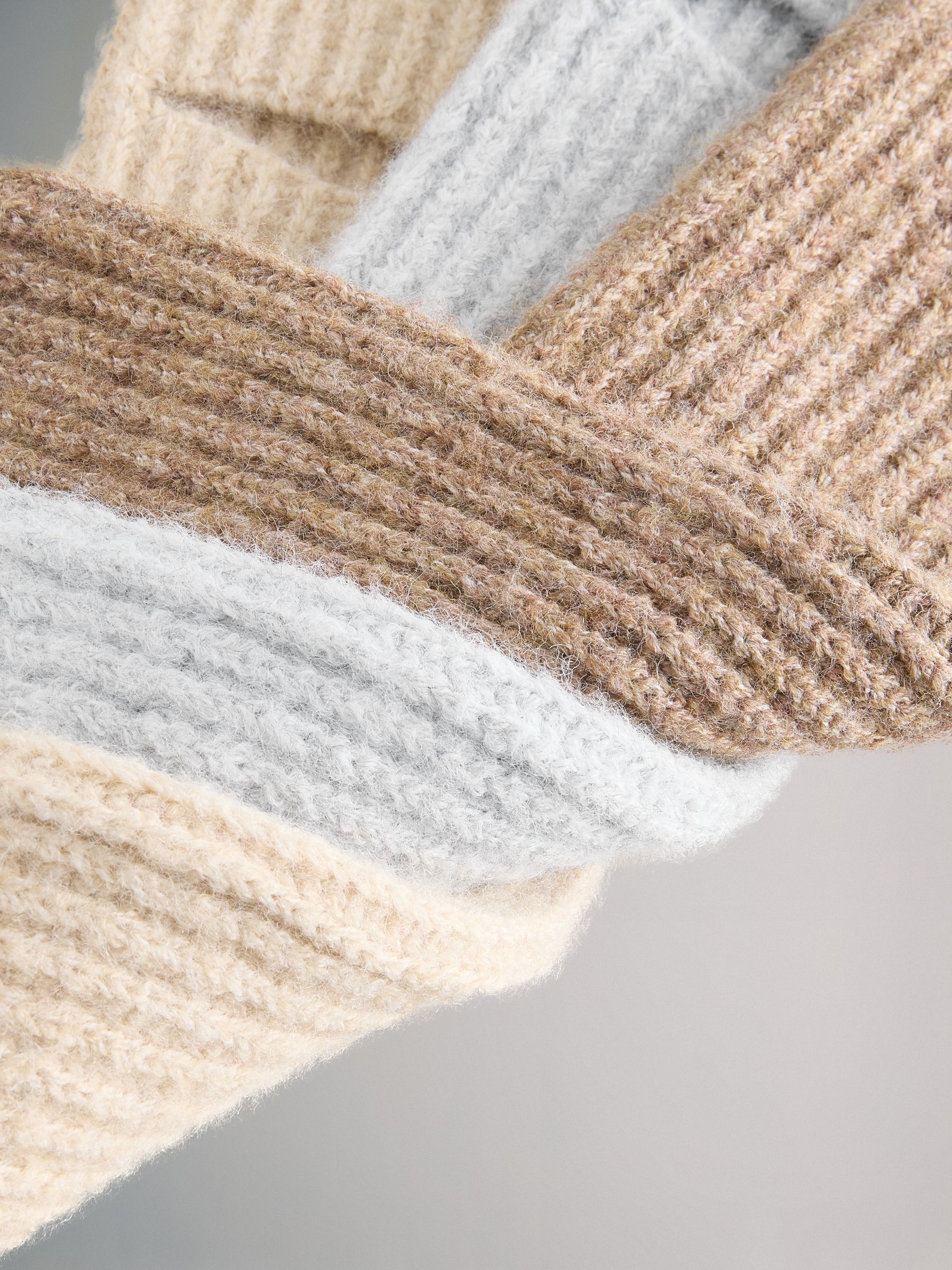 Oatmeal/Cream/White 3 Pack Knitted Leg Warmers Socks - Image 6 of 7