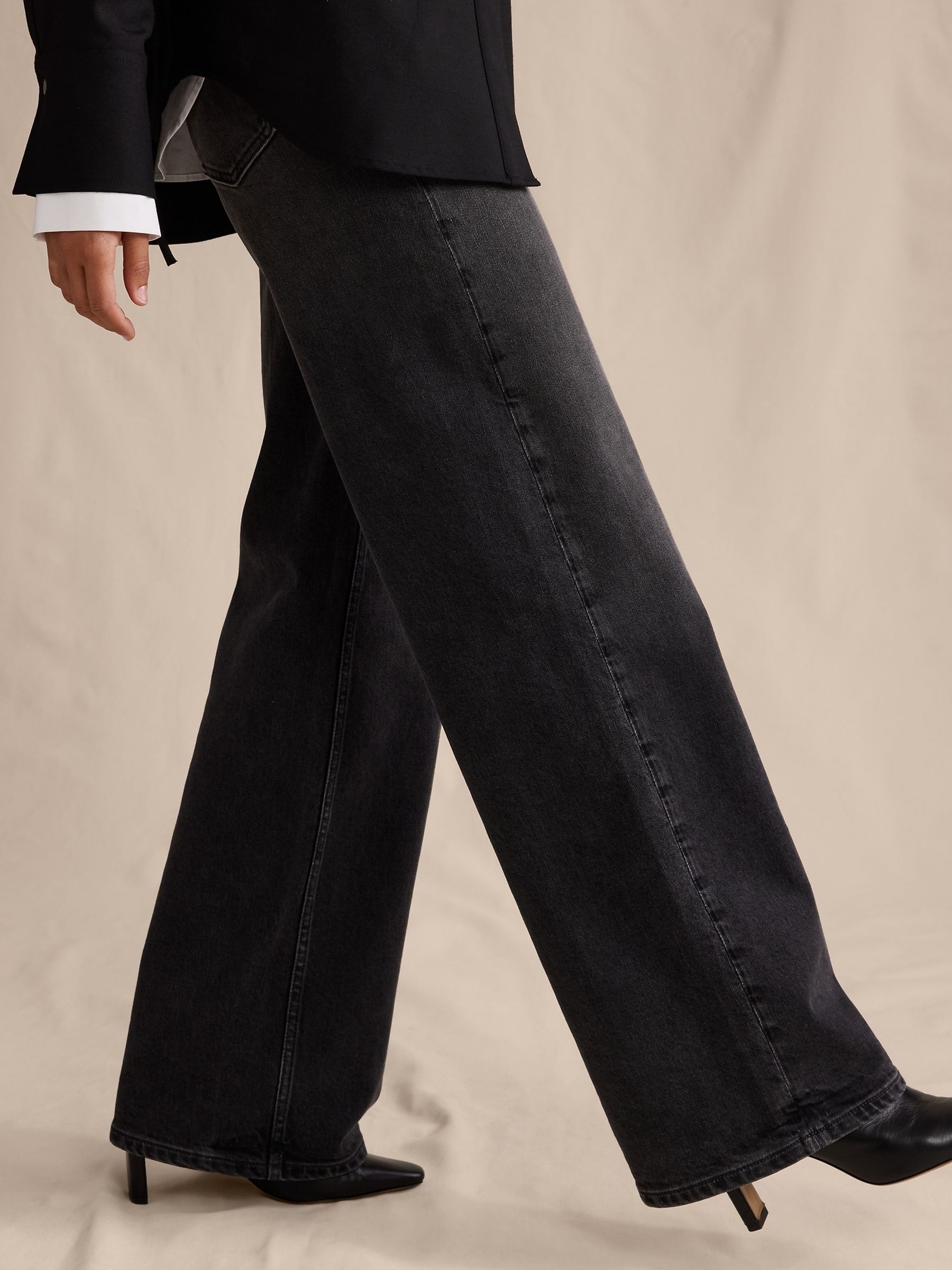 Banana Republic Black The Icon Classic Wide-Leg Jeans - Image 3 of 5