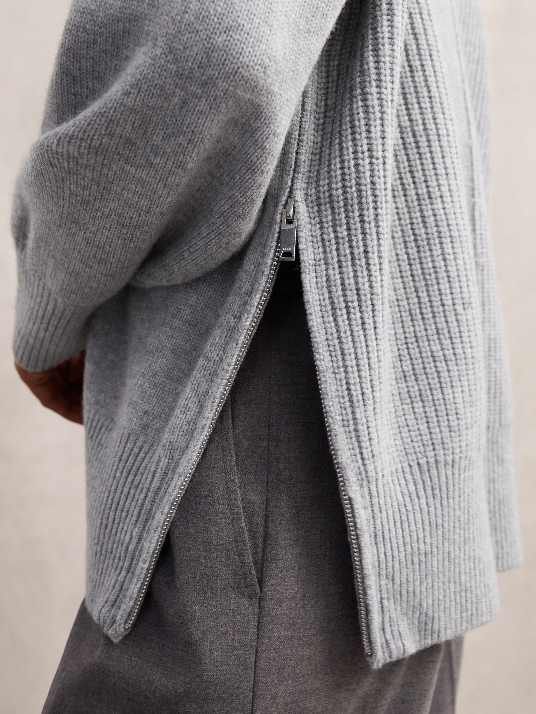 Jumper in Grey - Image 5 of 9