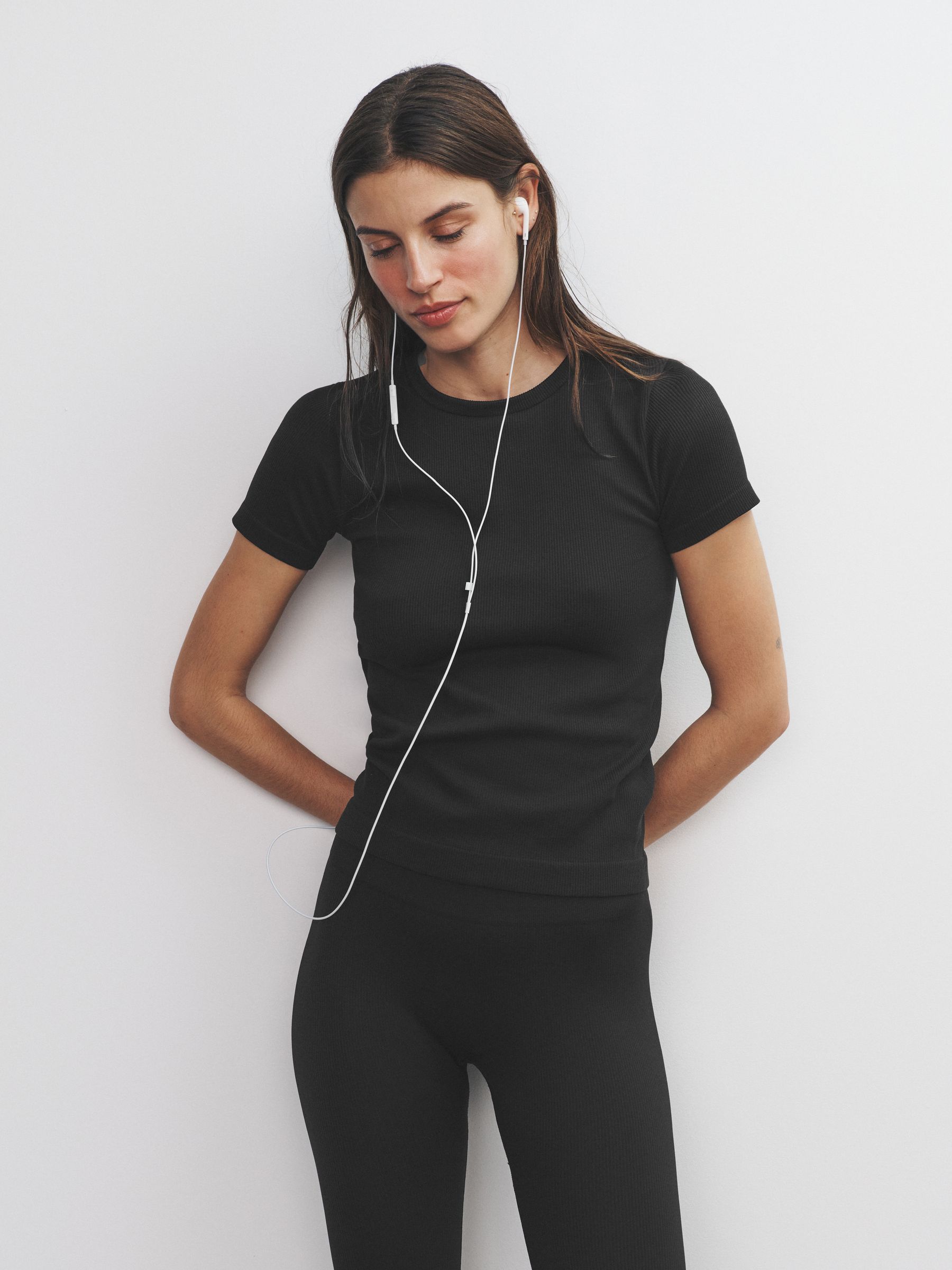 Black/Chocolate Brown/Khaki 3 Pack Active Ribbed Sports T-Shirt - Image 1 of 6