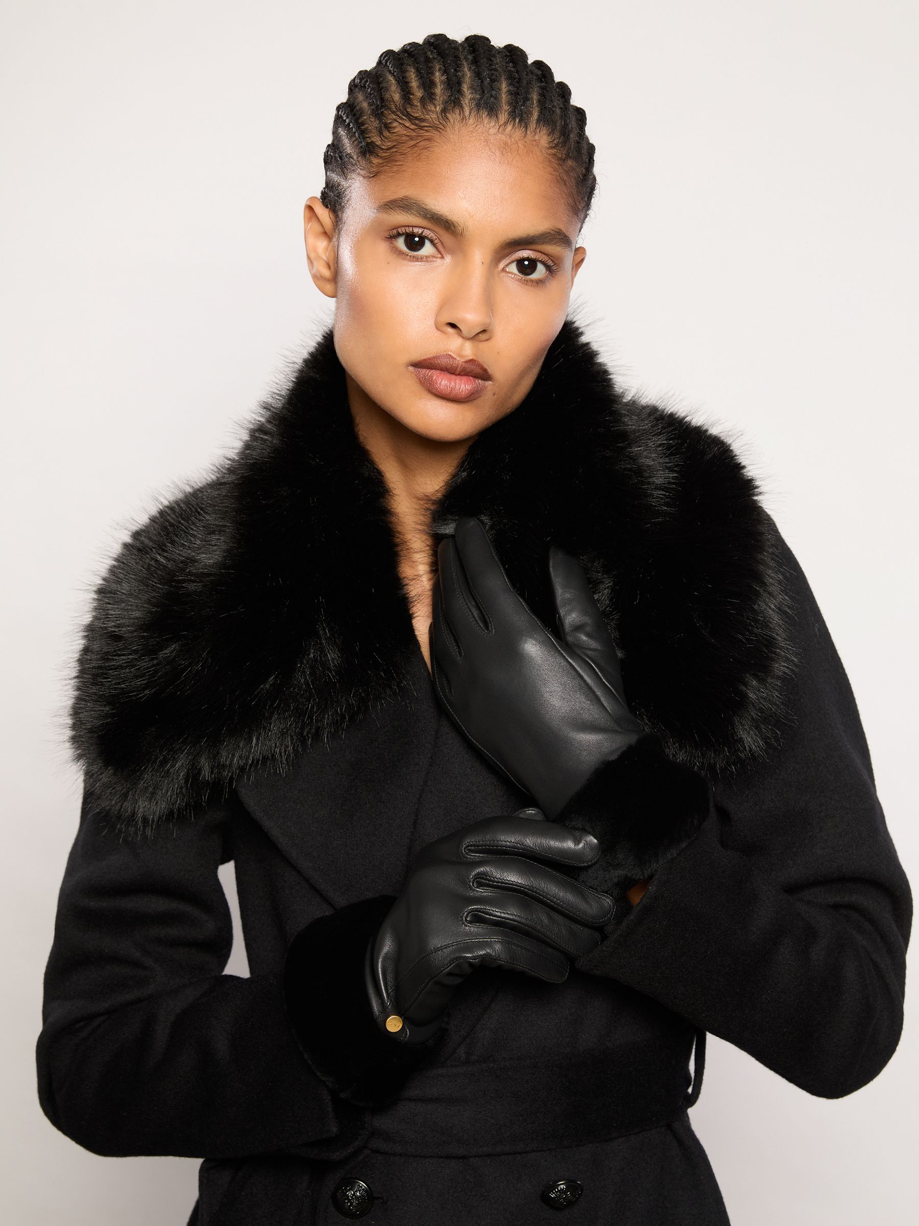 Gloves in Black - Image 2 of 4