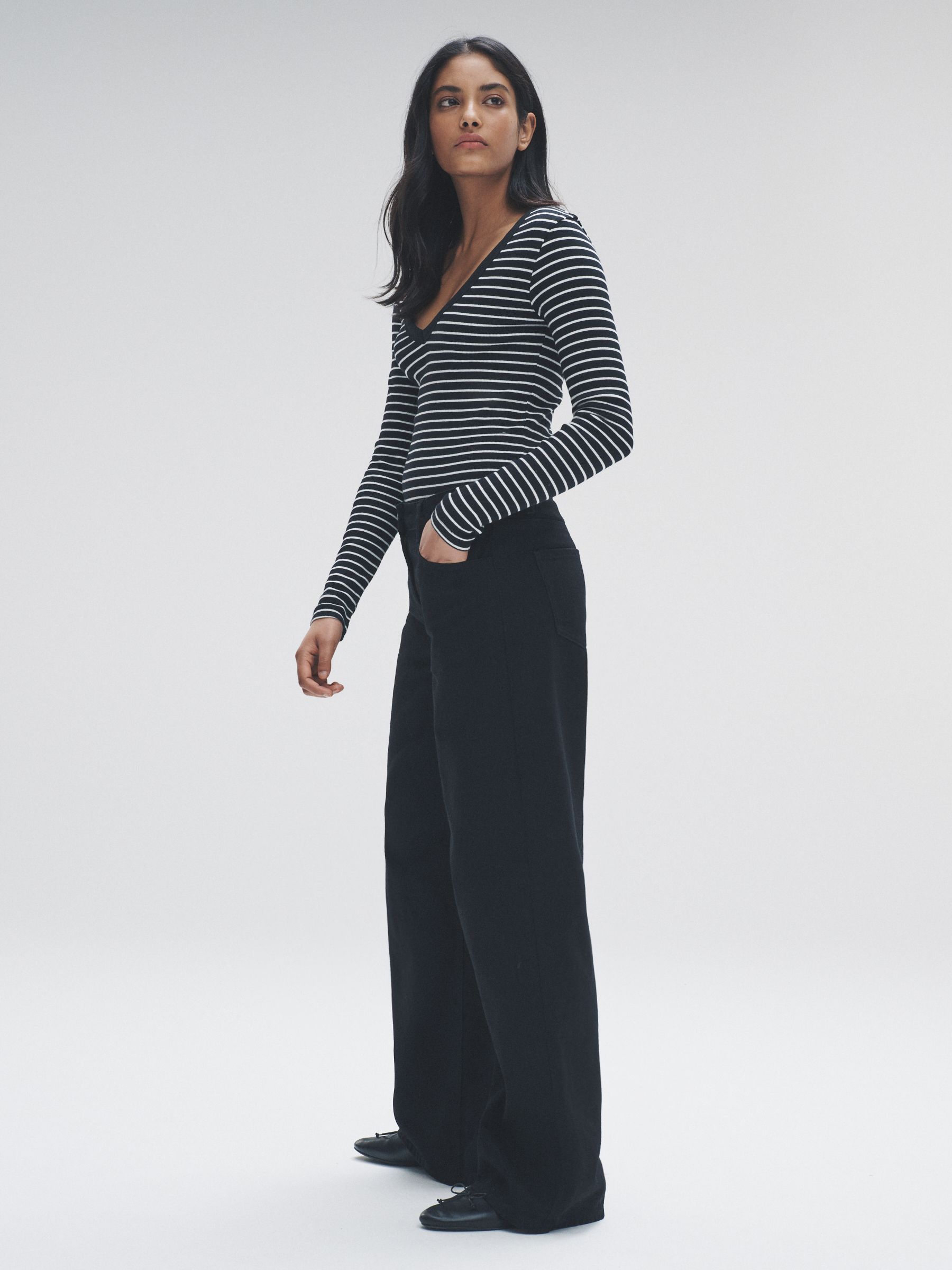 Black/Stripe/Grey/White - 4 Pack V-Neck Ribbed Long Sleeve T-Shirts - Image 5 of 6