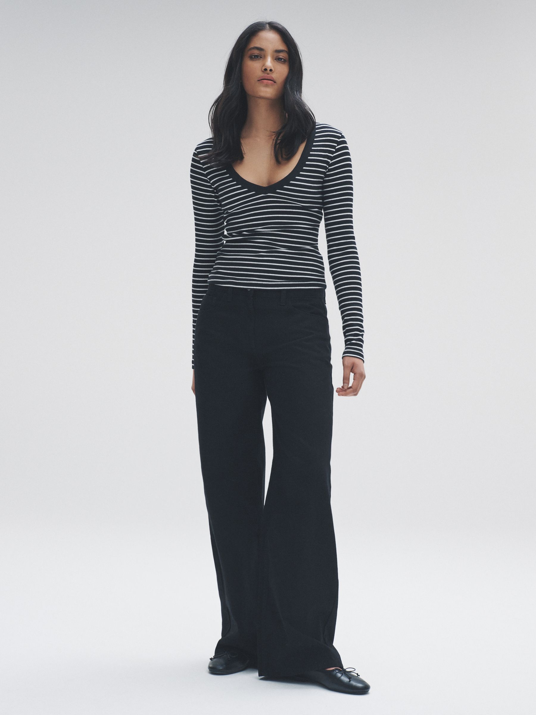 Black/Stripe/Grey/White - 4 Pack V-Neck Ribbed Long Sleeve T-Shirts - Image 6 of 6