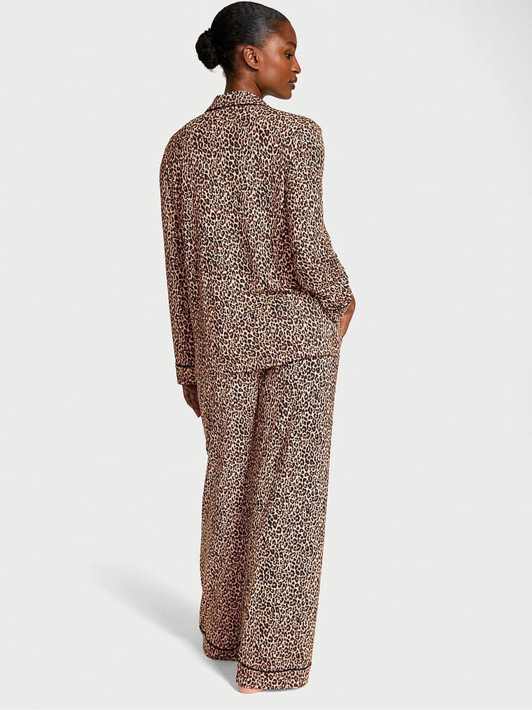 Marzipan Leo Brown Modal Long Pyjamas Set - Image 2 of 3