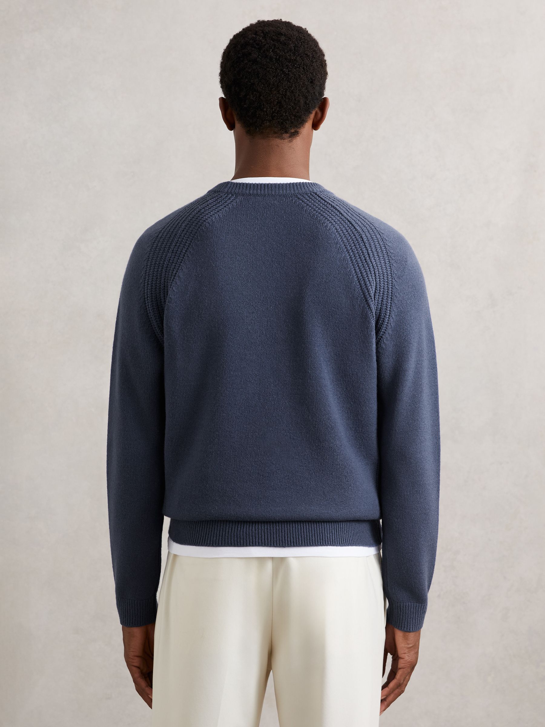 Wool-Cashmere Reverse-Seam Jumper in Oceanic Blue - image 5