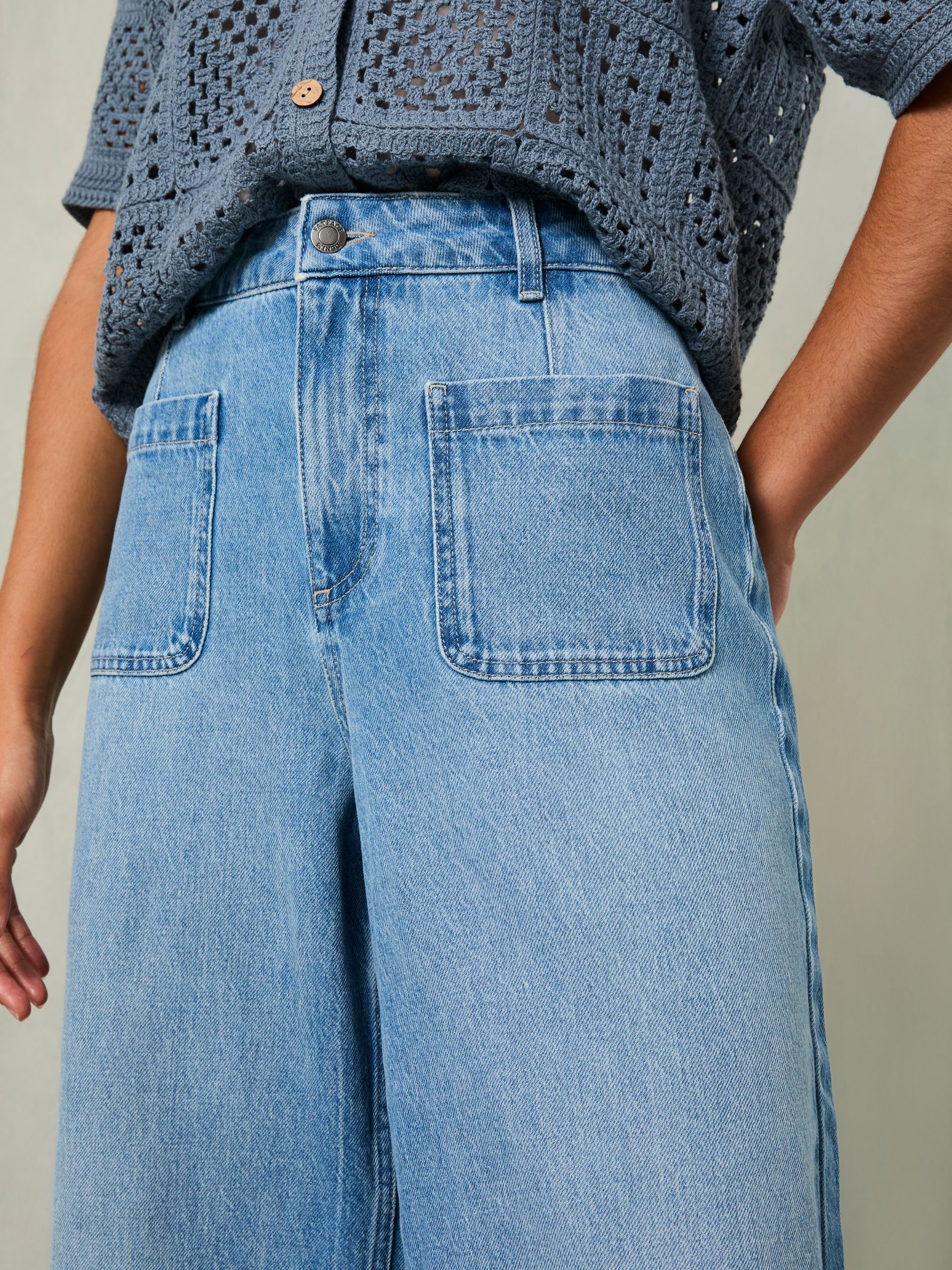 Hettie Light Blue Wide Leg Crop Jeans - Image 4 of 9