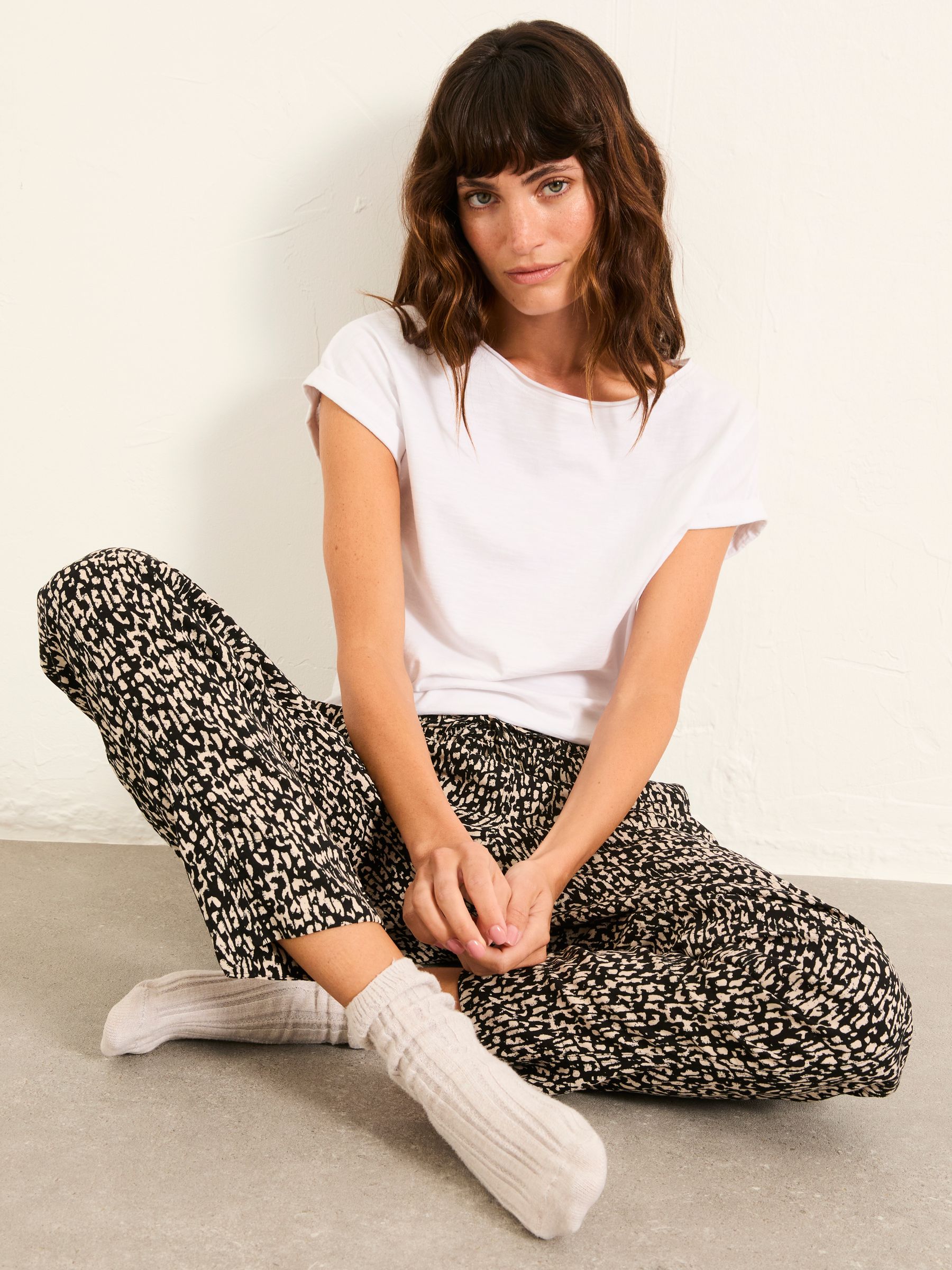 mono texture Tapered Trousers - Image 5 of 6