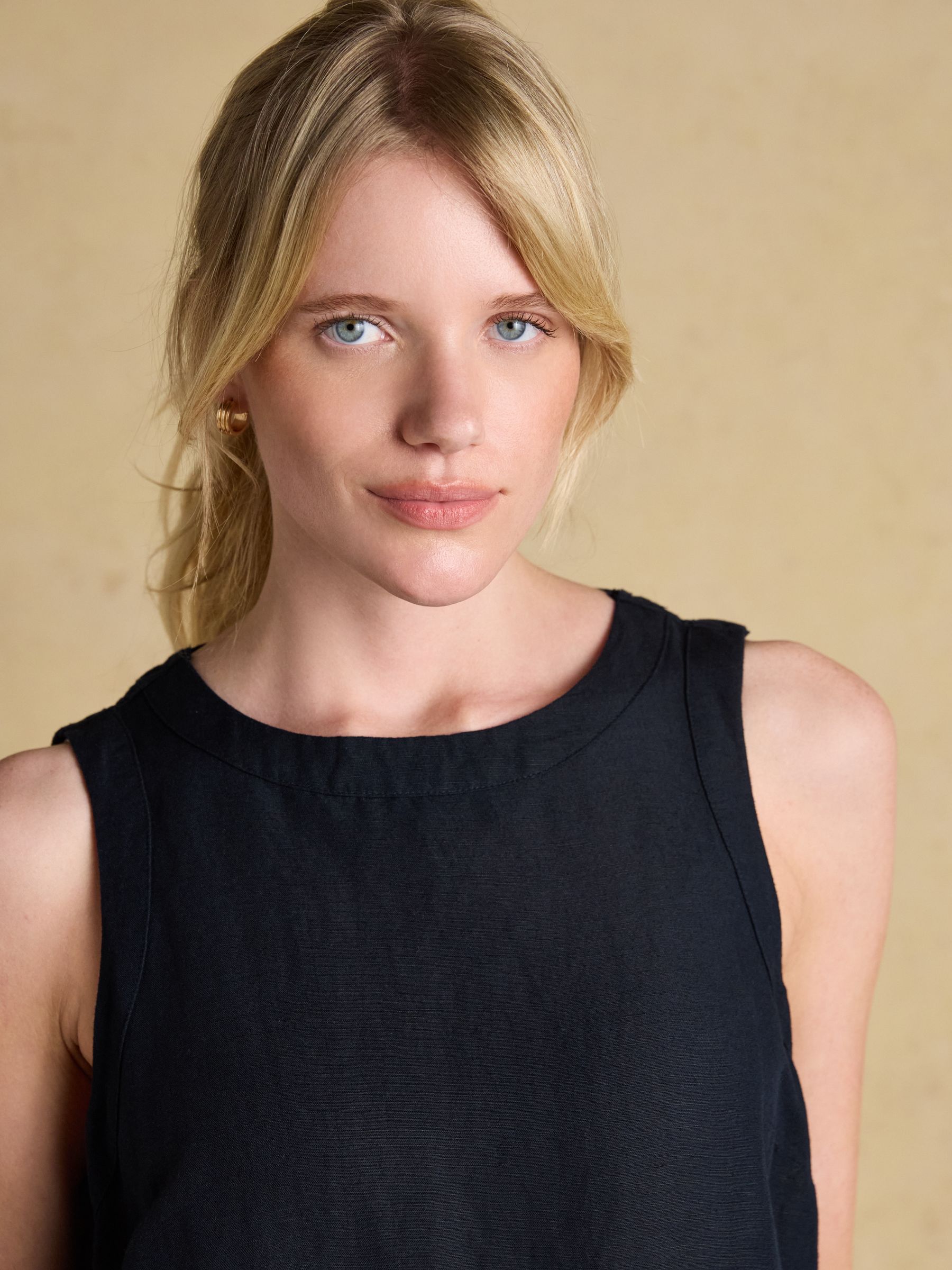 Delphine Navy Blue Shift Dress - Image 4 of 6