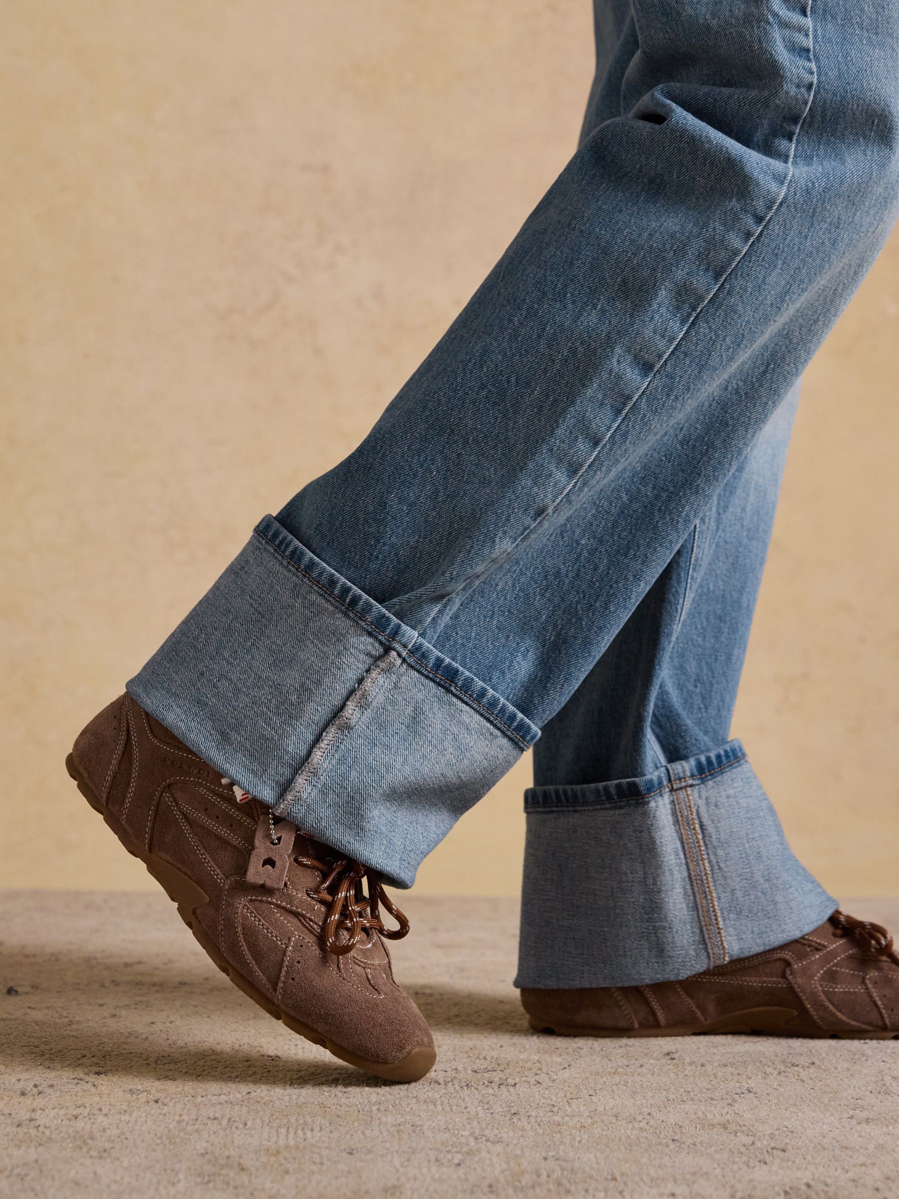 High Waisted Mid Blue Wide Leg Turn Up Jeans - Image 7 of 10