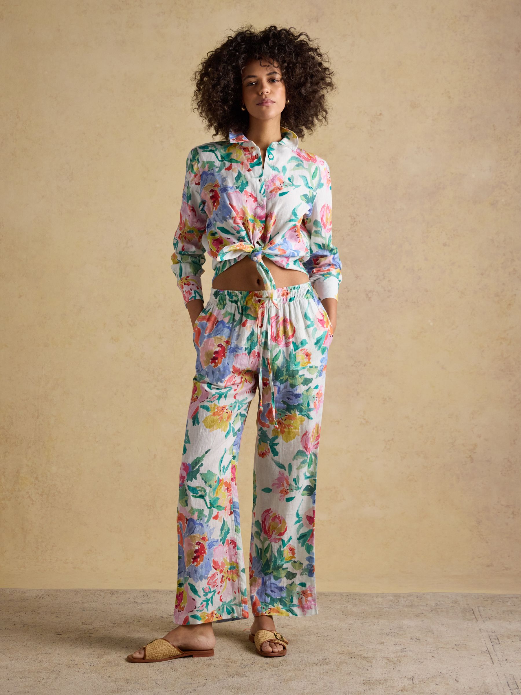 Multi Floral Relaxed Wide Leg Trousers with Linen - Image 8 of 10