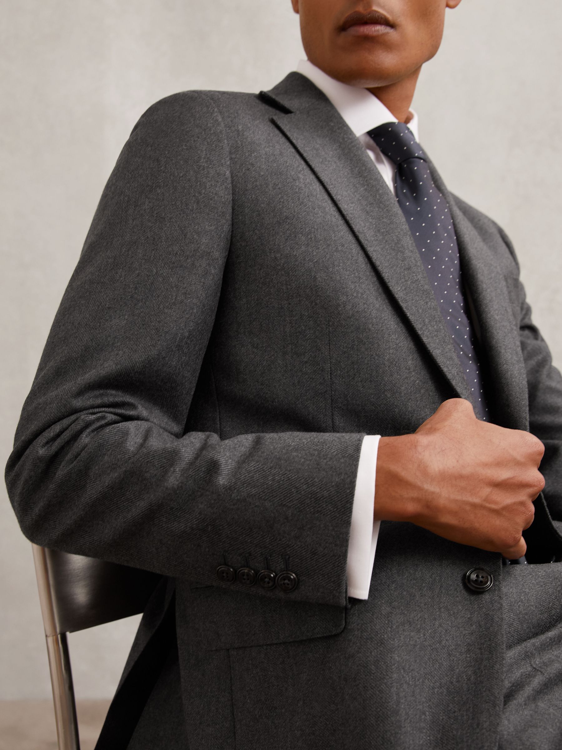 Wool Flannel Single-Breasted Blazer Classic-Fit in Charcoal Grey - image 5
