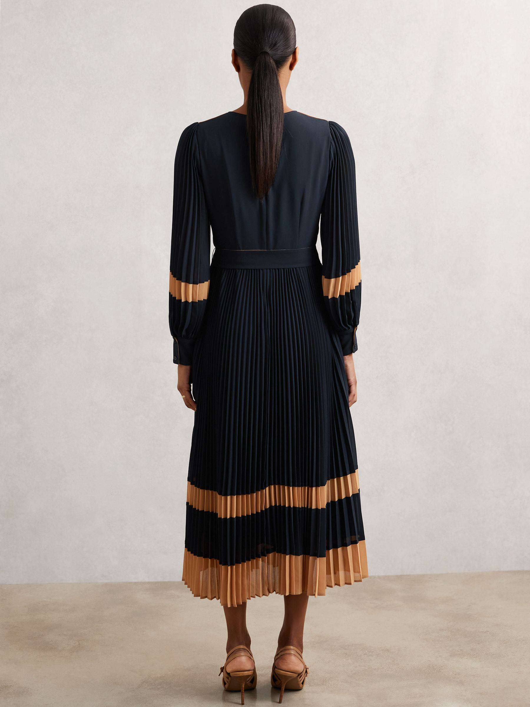 Colour-Block Pleated Midi Dress in Navy/Camel - Image 5 of 6