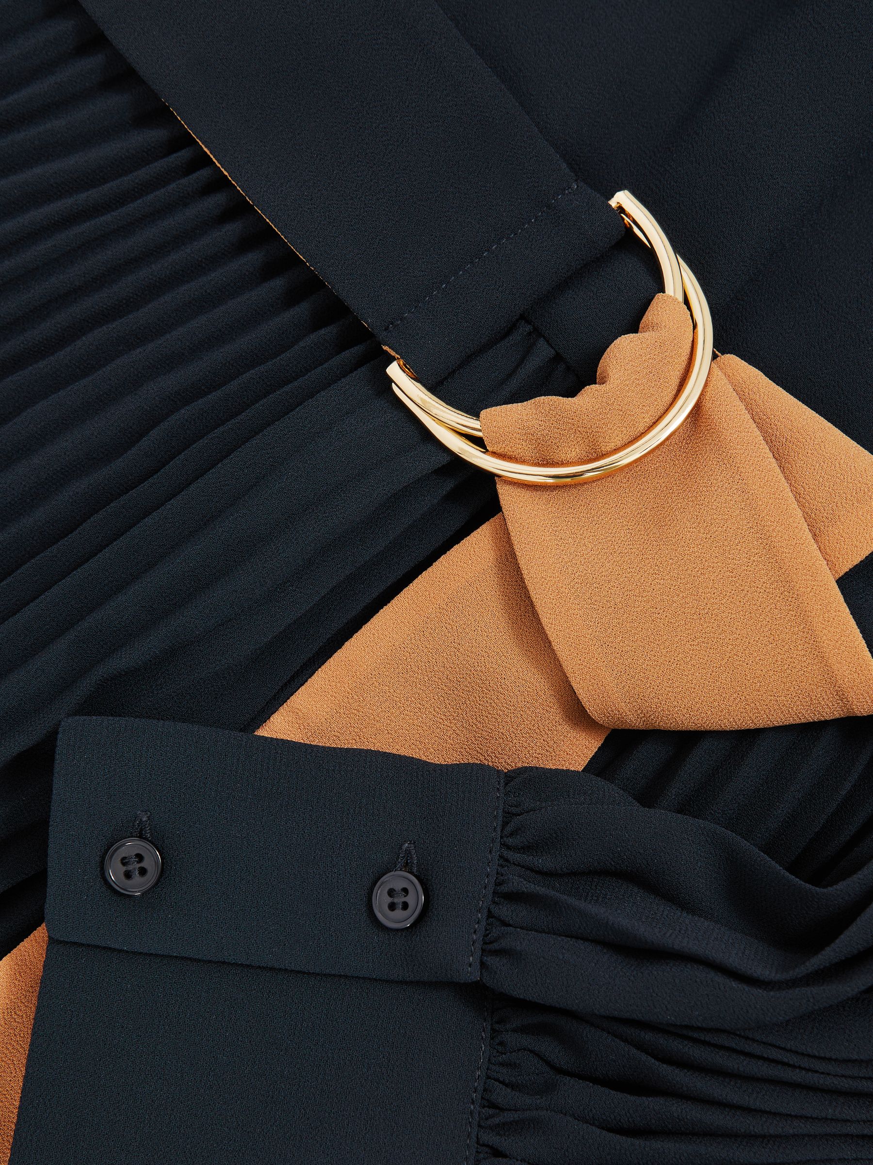 Colour-Block Pleated Midi Dress in Navy/Camel - Image 6 of 6