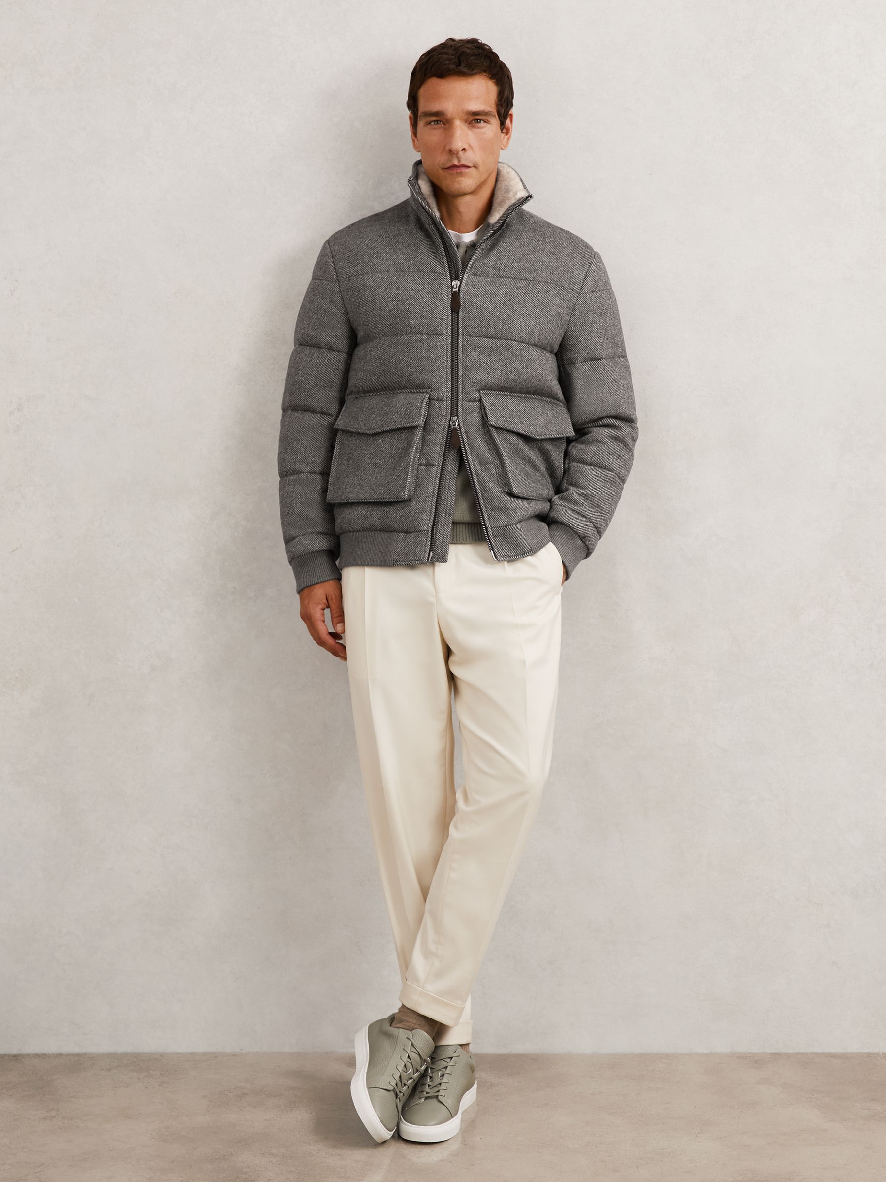 Faux-Fur Collar Quilted Puffer Jacket in Grey - Image 3 of 6